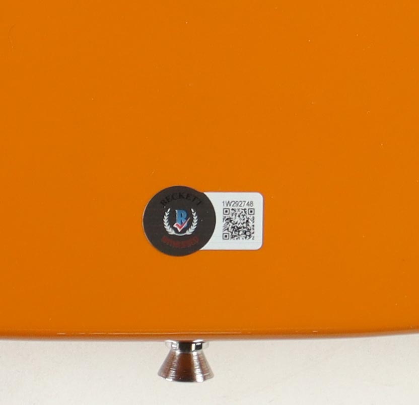 Alice Cooper Signed Full-Size Electric Guitar (Beckett) at PristineAuction.com Alice Cooper Signed Full-Size Electric Guitar (Beckett) at PristineAuction.com