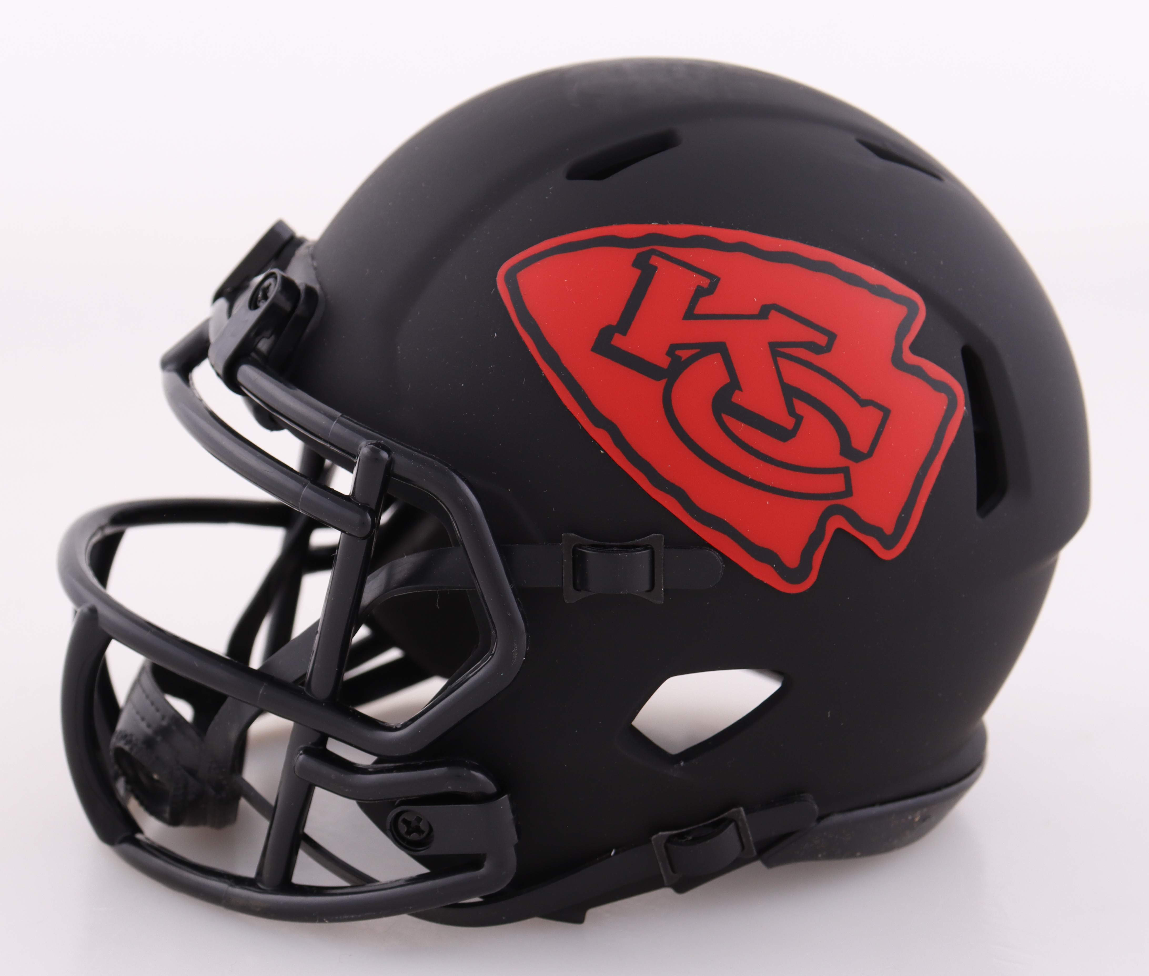 Patrick Mahomes Signed Chiefs Eclipse Alternate Speed Mini Helmet (Beckett) at PristineAuction.com Patrick Mahomes Signed Chiefs Eclipse Alternate Speed Mini Helmet (Beckett) at PristineAuction.com