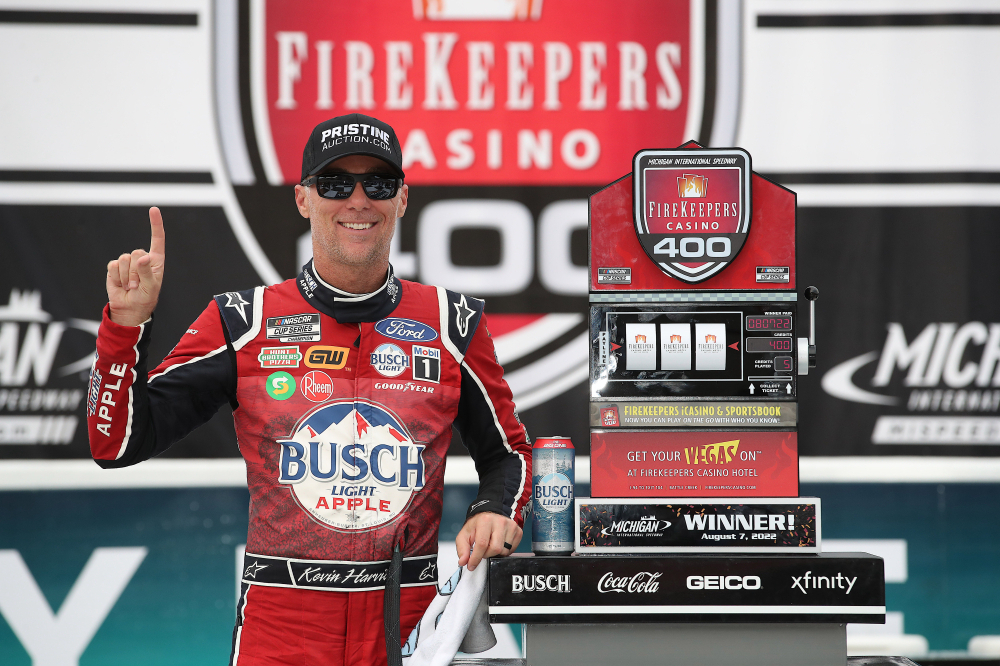 Kevin Harvick Signed Original Team Issued 2022 Michigan Win Mini Trophy (PA) at PristineAuction.com Kevin Harvick Signed Original Team Issued 2022 Michigan Win Mini Trophy (PA) at PristineAuction.com