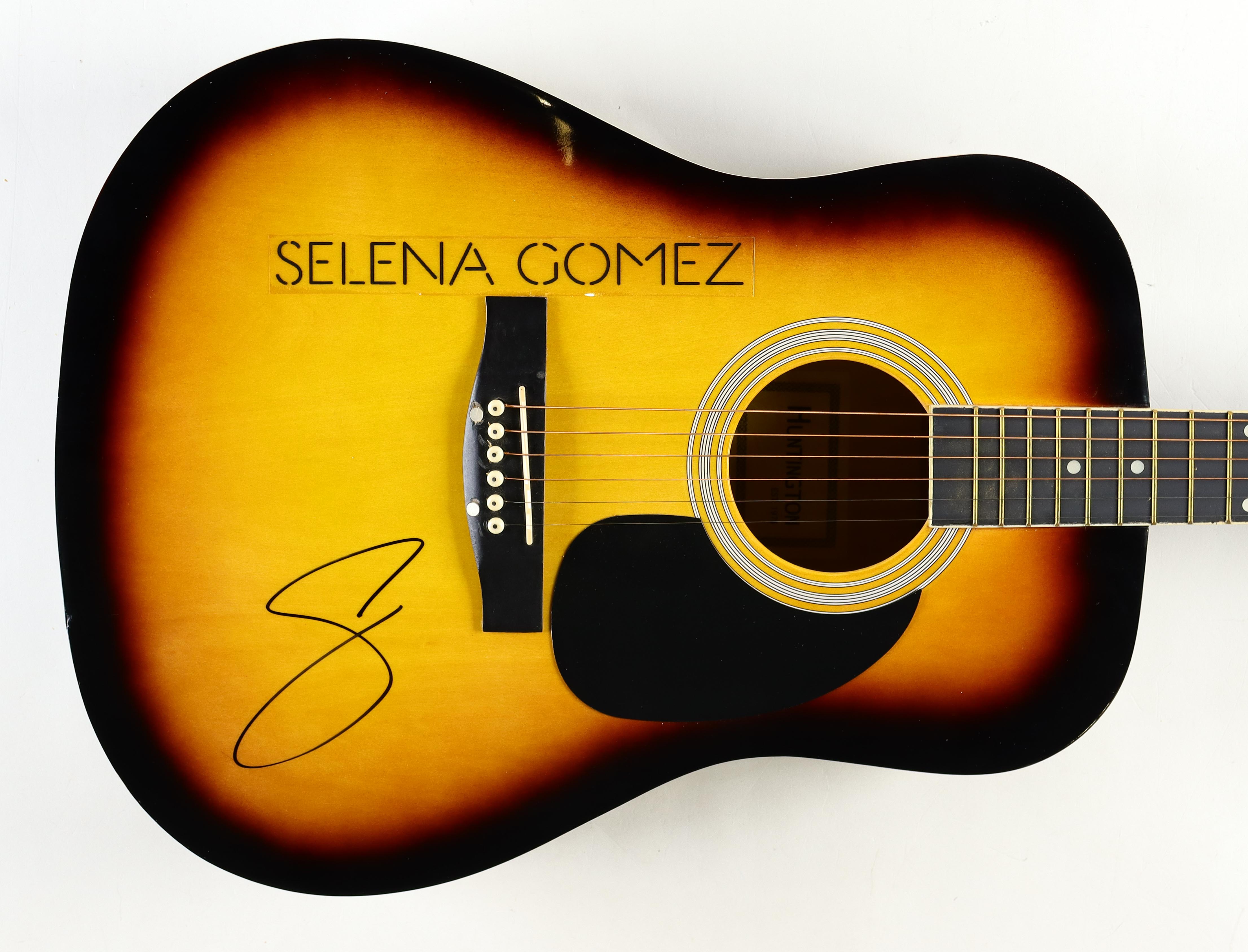 Selena Gomez Signed 41" Acoustic Guitar (JSA) at PristineAuction.com Selena Gomez Signed 41" Acoustic Guitar (JSA) at PristineAuction.com