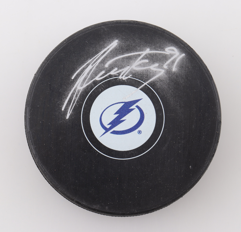 Steven Stamkos Signed Lightning Logo Hockey Puck (Fanatics) at PristineAuction.com Steven Stamkos Signed Lightning Logo Hockey Puck (Fanatics) at PristineAuction.com