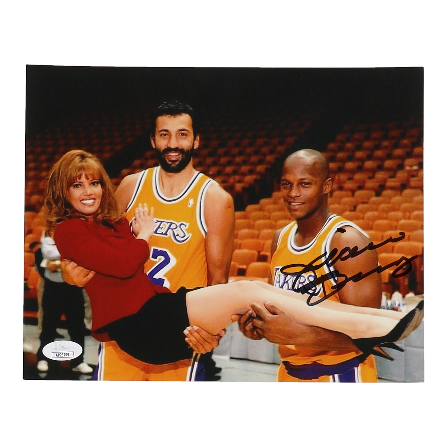 Jeanie Buss Signed Lakers 8x10 Photo (JSA) at PristineAuction.com Jeanie Buss Signed Lakers 8x10 Photo (JSA) at PristineAuction.com