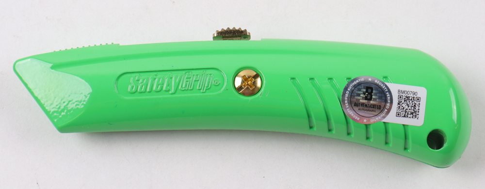 Giancarlo Esposito Signed "Breaking Bad" Box Cutter Inscribed "Gus" (Beckett) at PristineAuction.com Giancarlo Esposito Signed "Breaking Bad" Box Cutter Inscribed "Gus" (Beckett) at PristineAuction.com