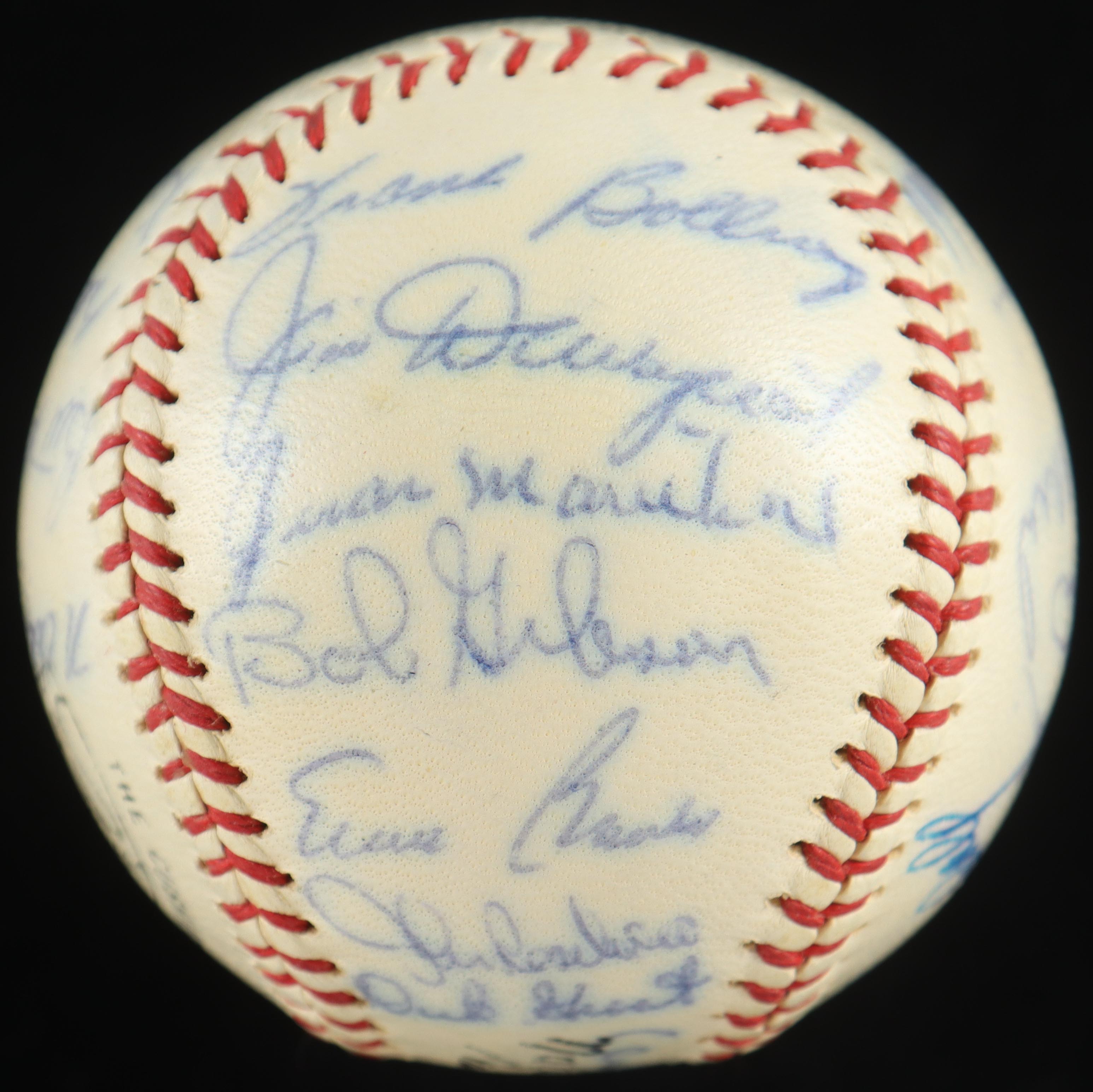 1962 NL All-Stars ONL Baseball Signed By (25) with Orlando Cepeda, Bob Gibson, Hank Aaron, Ernie Banks, Roberto Clemente (JSA) at PristineAuction.com 1962 NL All-Stars ONL Baseball Signed By (25) with Orlando Cepeda, Bob Gibson, Hank Aaron, Ernie Banks, Roberto Clemente (JSA) at PristineAuction.com