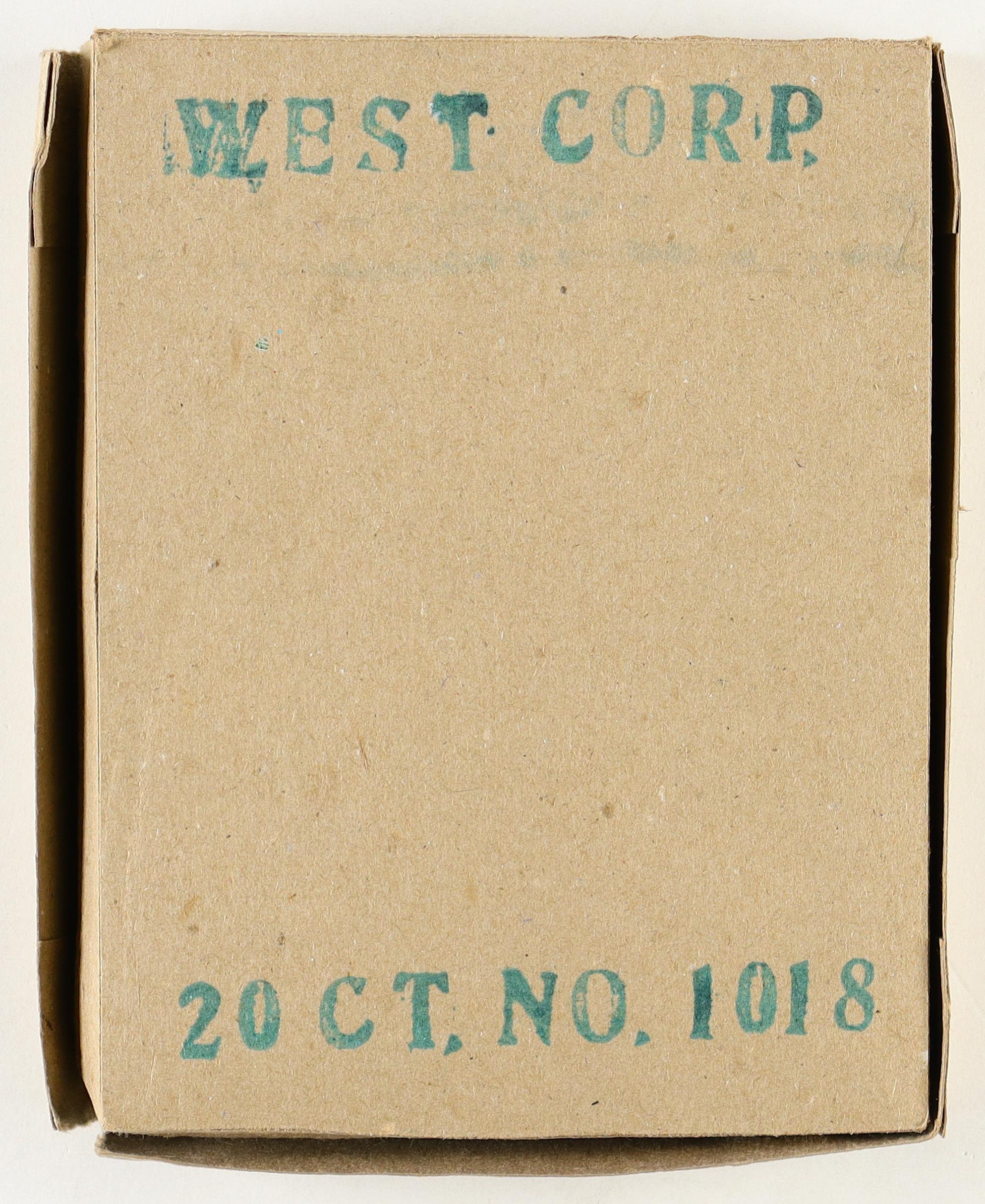 1974 Topps Baseball Card Fun Pack Box with (20) Packs at PristineAuction.com 1974 Topps Baseball Card Fun Pack Box with (20) Packs at PristineAuction.com