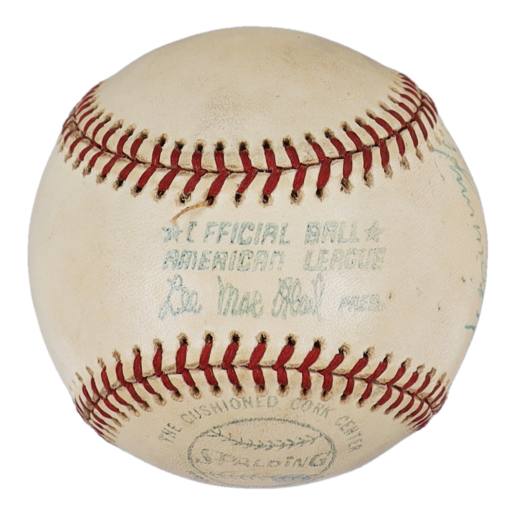 Thurman Munson Signed OAL Baseball Inscribed "Best Regards" (PSA) at PristineAuction.com Thurman Munson Signed OAL Baseball Inscribed "Best Regards" (PSA) at PristineAuction.com