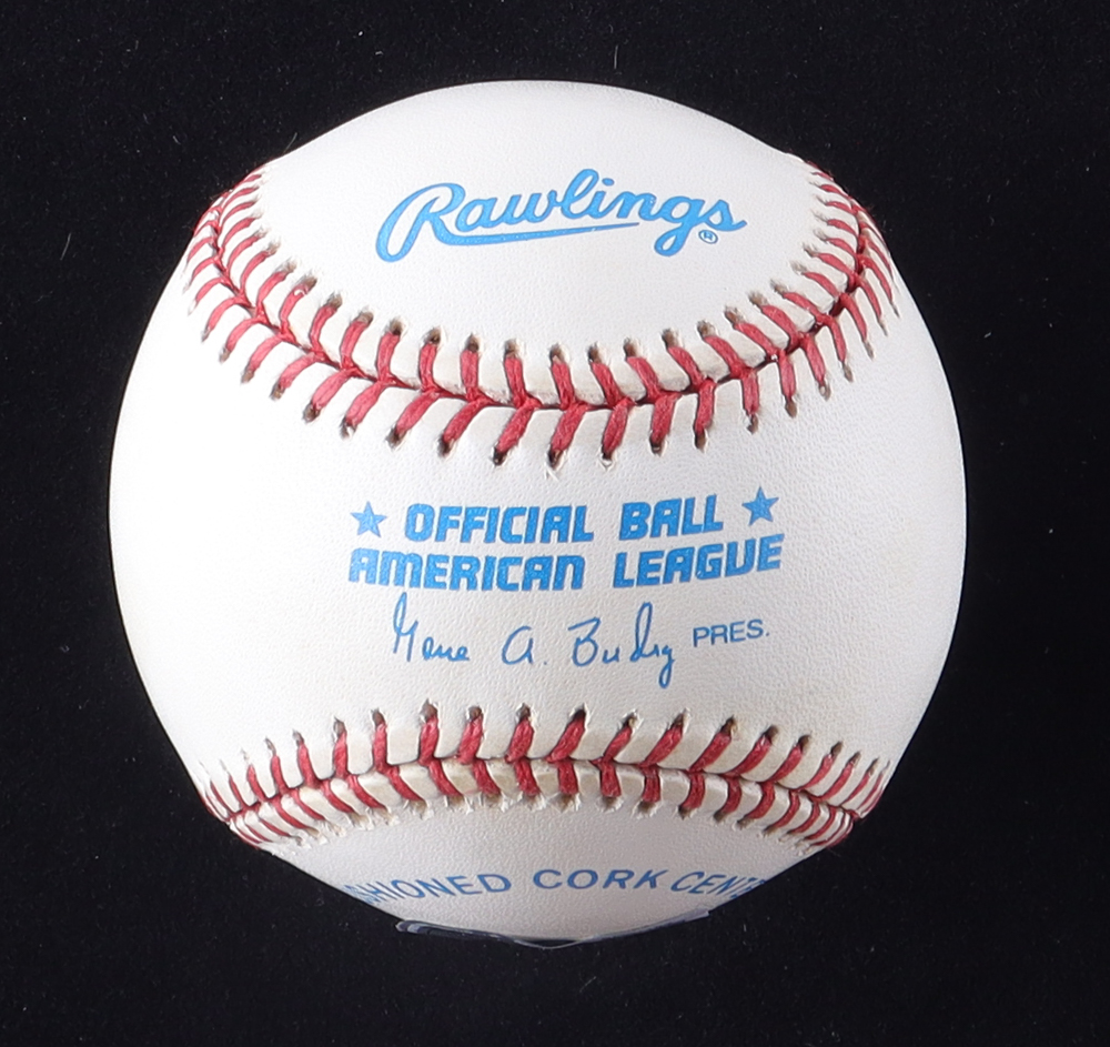 Brooks Robinson Signed OAL Baseball (Beckett) at PristineAuction.com Brooks Robinson Signed OAL Baseball (Beckett) at PristineAuction.com