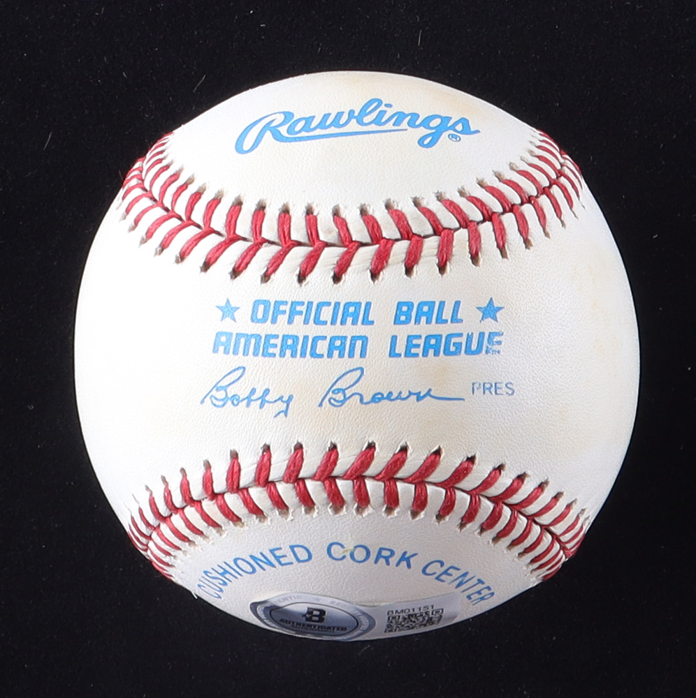 Frank Robinson Signed OAL Baseball (Beckett) at PristineAuction.com Frank Robinson Signed OAL Baseball (Beckett) at PristineAuction.com