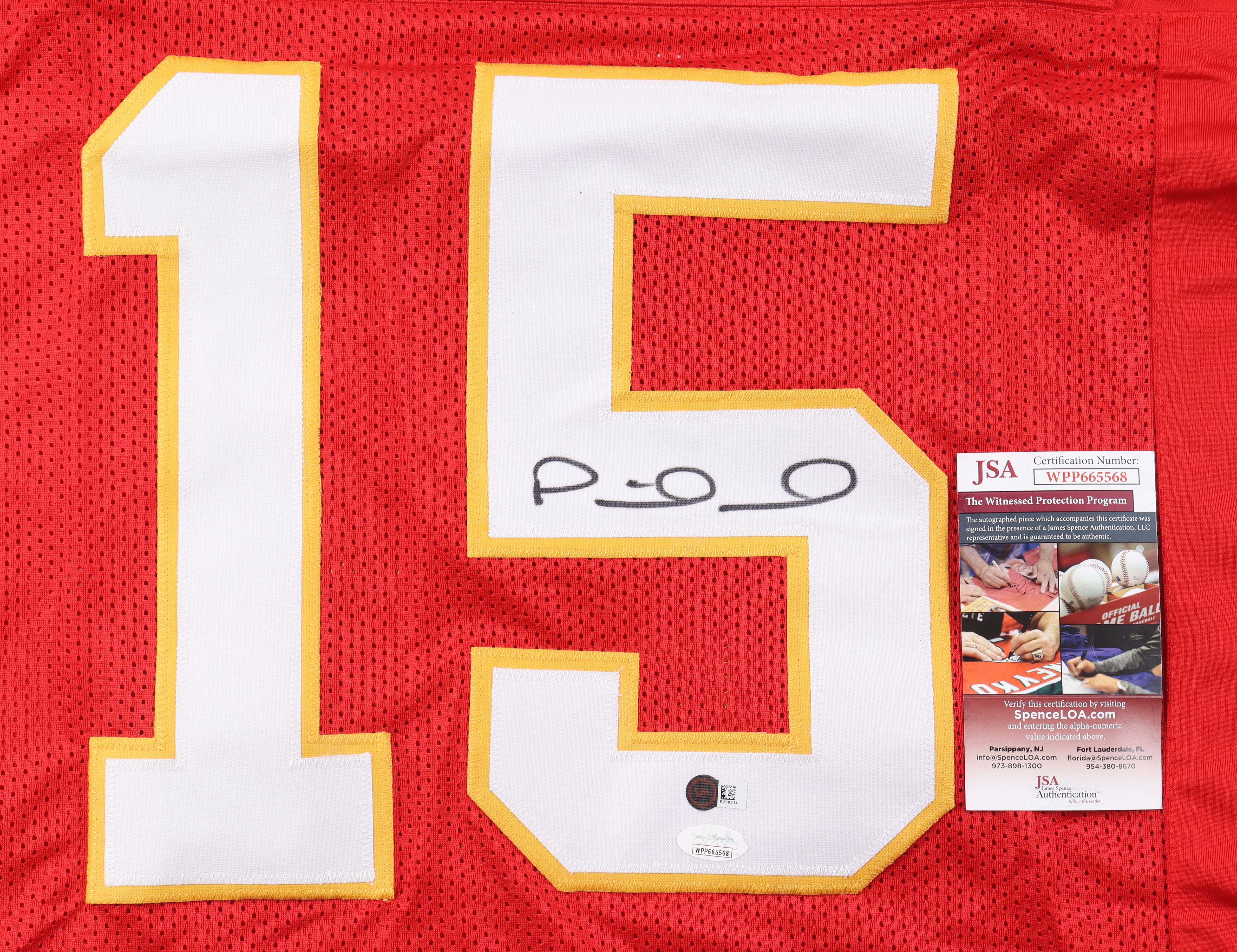 Patrick Mahomes Signed Jersey (JSA) at PristineAuction.com Patrick Mahomes Signed Jersey (JSA) at PristineAuction.com