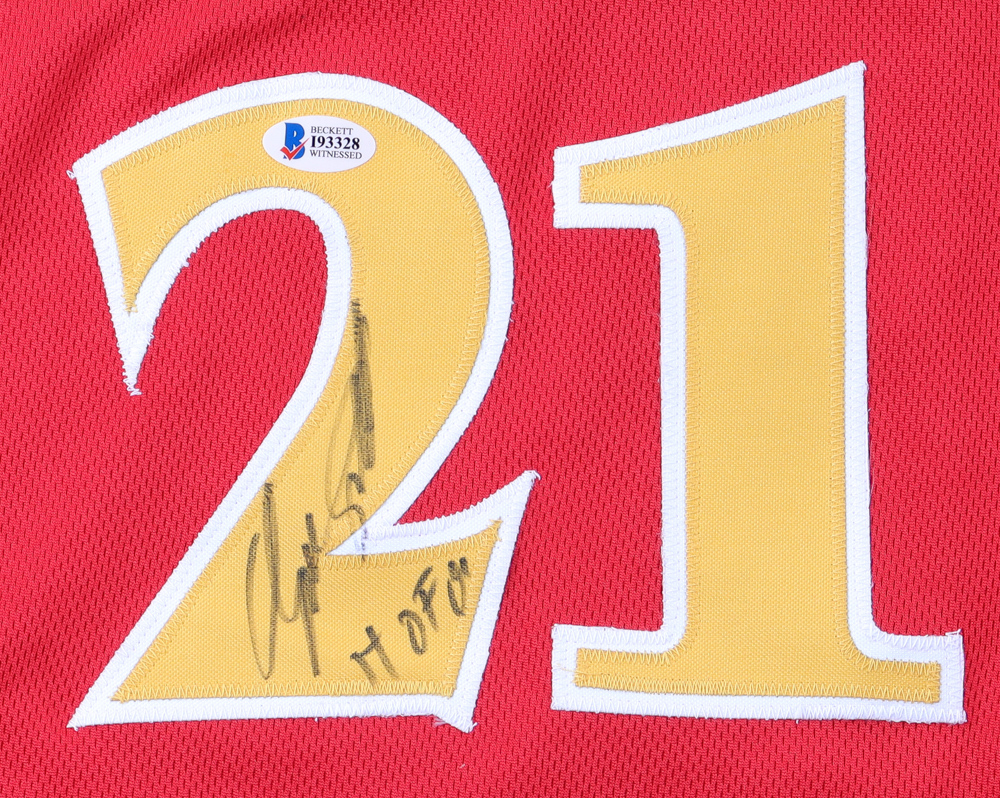 Dominique Wilkins Signed Jersey (Beckett) at PristineAuction.com Dominique Wilkins Signed Jersey (Beckett) at PristineAuction.com