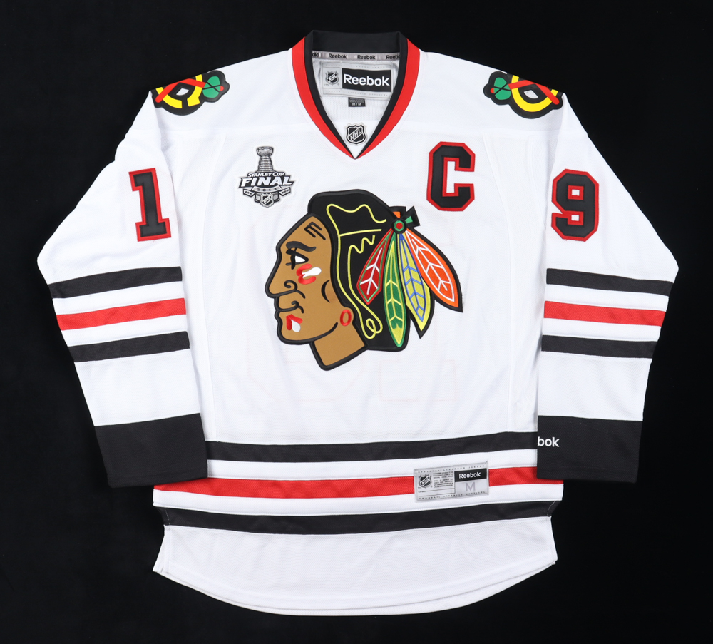 Jonathan Toews Signed Blackhawks Captain Jersey (Frameworth) at PristineAuction.com Jonathan Toews Signed Blackhawks Captain Jersey (Frameworth) at PristineAuction.com