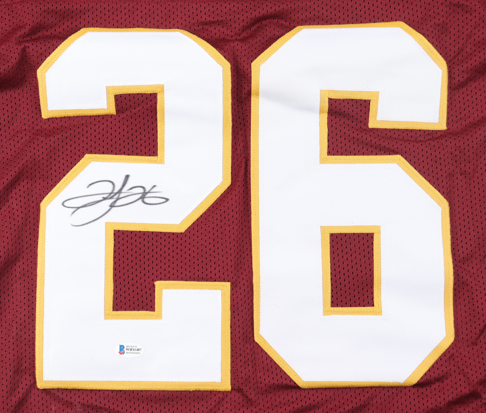 Clinton Portis Signed Jersey (Beckett) at PristineAuction.com Clinton Portis Signed Jersey (Beckett) at PristineAuction.com