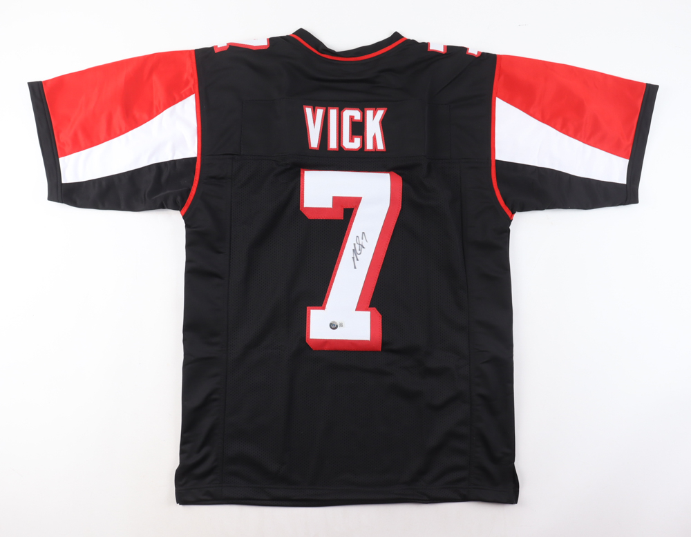 Michael Vick Signed Jersey (Beckett) at PristineAuction.com Michael Vick Signed Jersey (Beckett) at PristineAuction.com