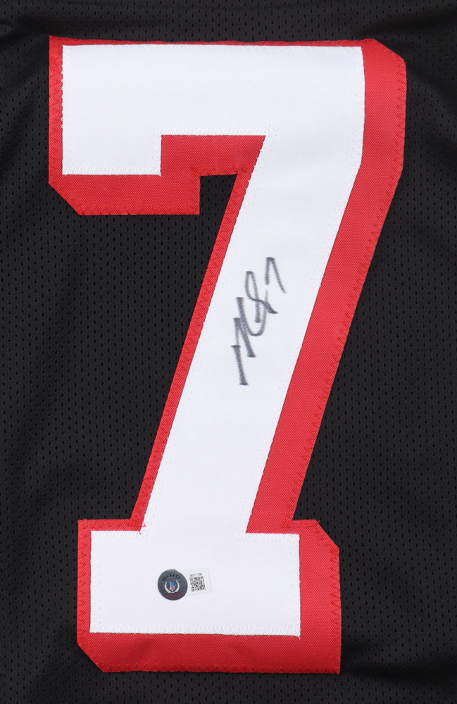 Michael Vick Signed Jersey (Beckett) at PristineAuction.com Michael Vick Signed Jersey (Beckett) at PristineAuction.com