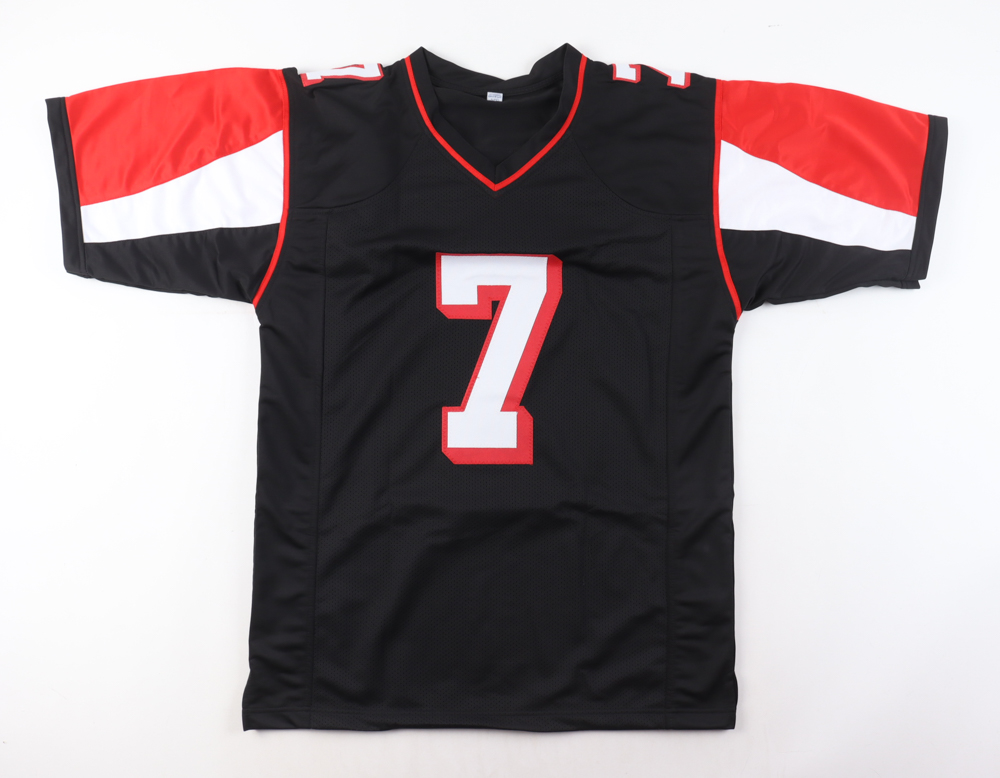 Michael Vick Signed Jersey (Beckett) at PristineAuction.com Michael Vick Signed Jersey (Beckett) at PristineAuction.com