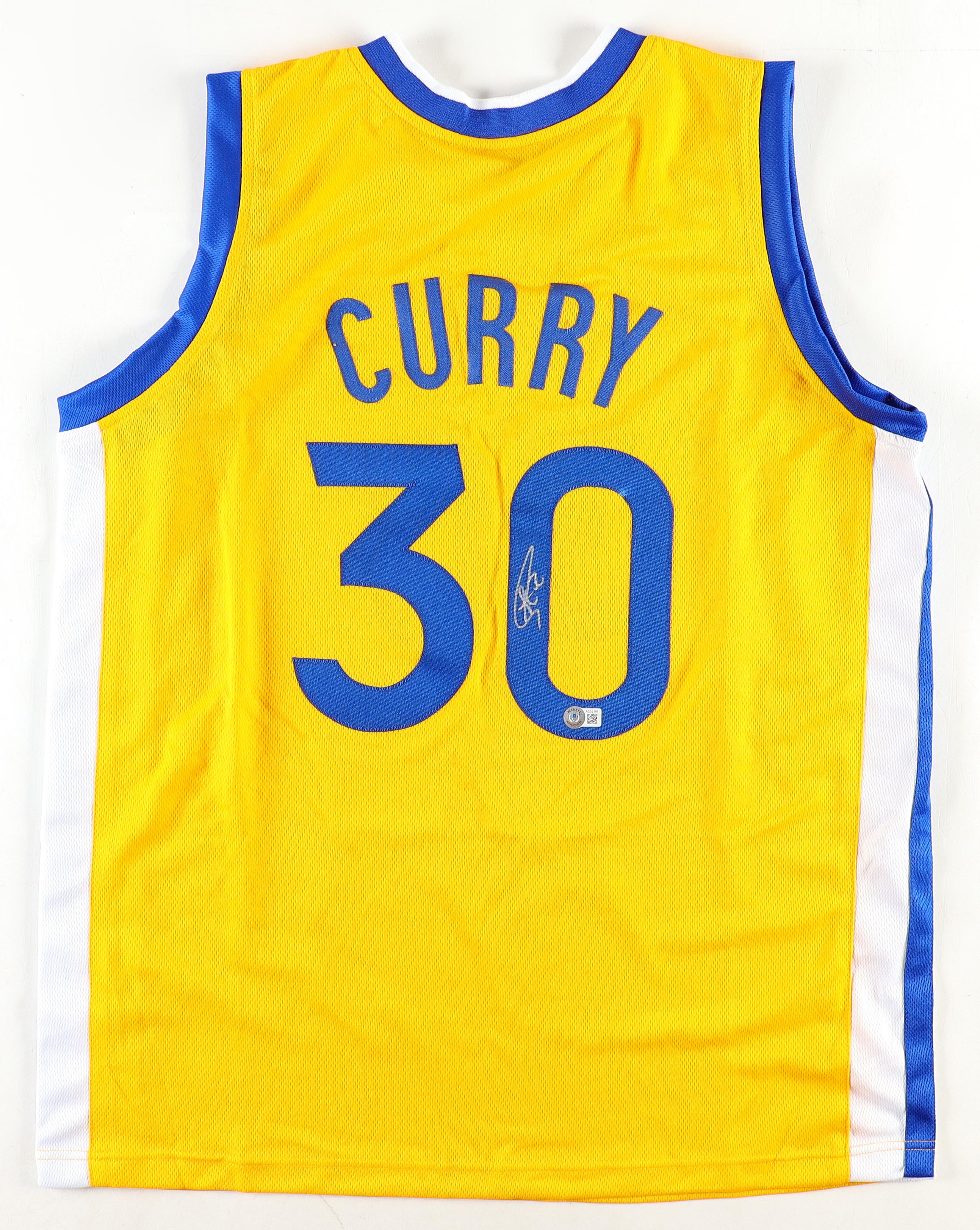 Stephen Curry Signed Jersey (Beckett) at PristineAuction.com Stephen Curry Signed Jersey (Beckett) at PristineAuction.com