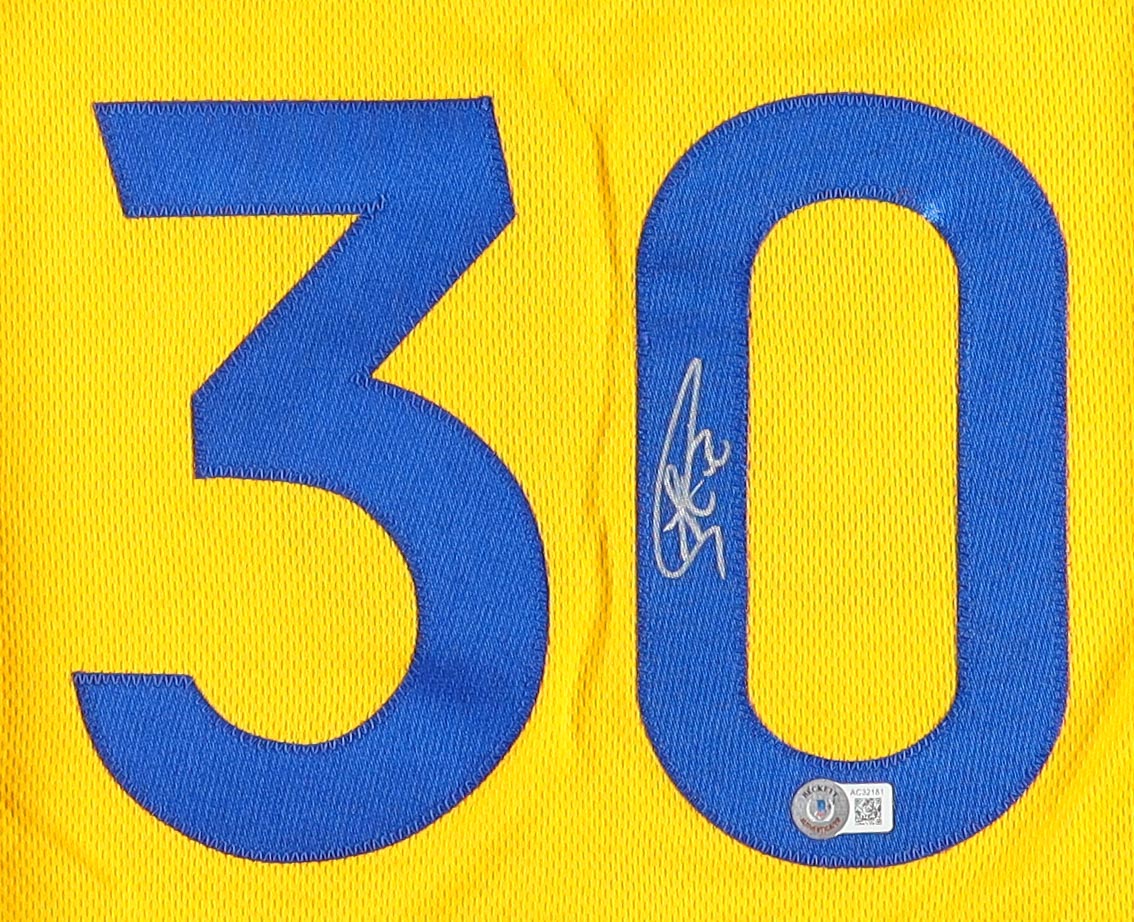 Stephen Curry Signed Jersey (Beckett) at PristineAuction.com Stephen Curry Signed Jersey (Beckett) at PristineAuction.com