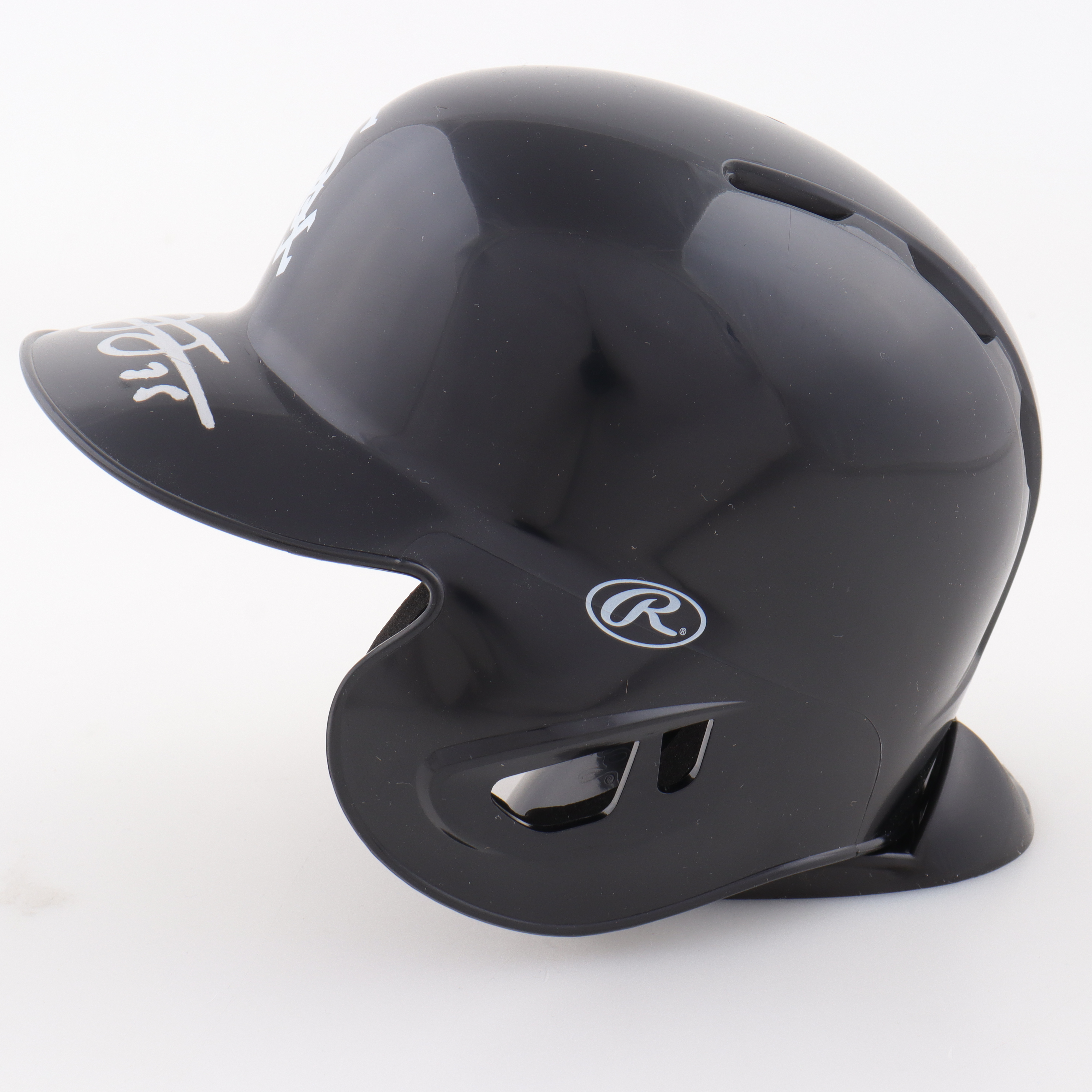 Frank Thomas Signed White Sox Mini Batting Helmet (Beckett) at PristineAuction.com Frank Thomas Signed White Sox Mini Batting Helmet (Beckett) at PristineAuction.com