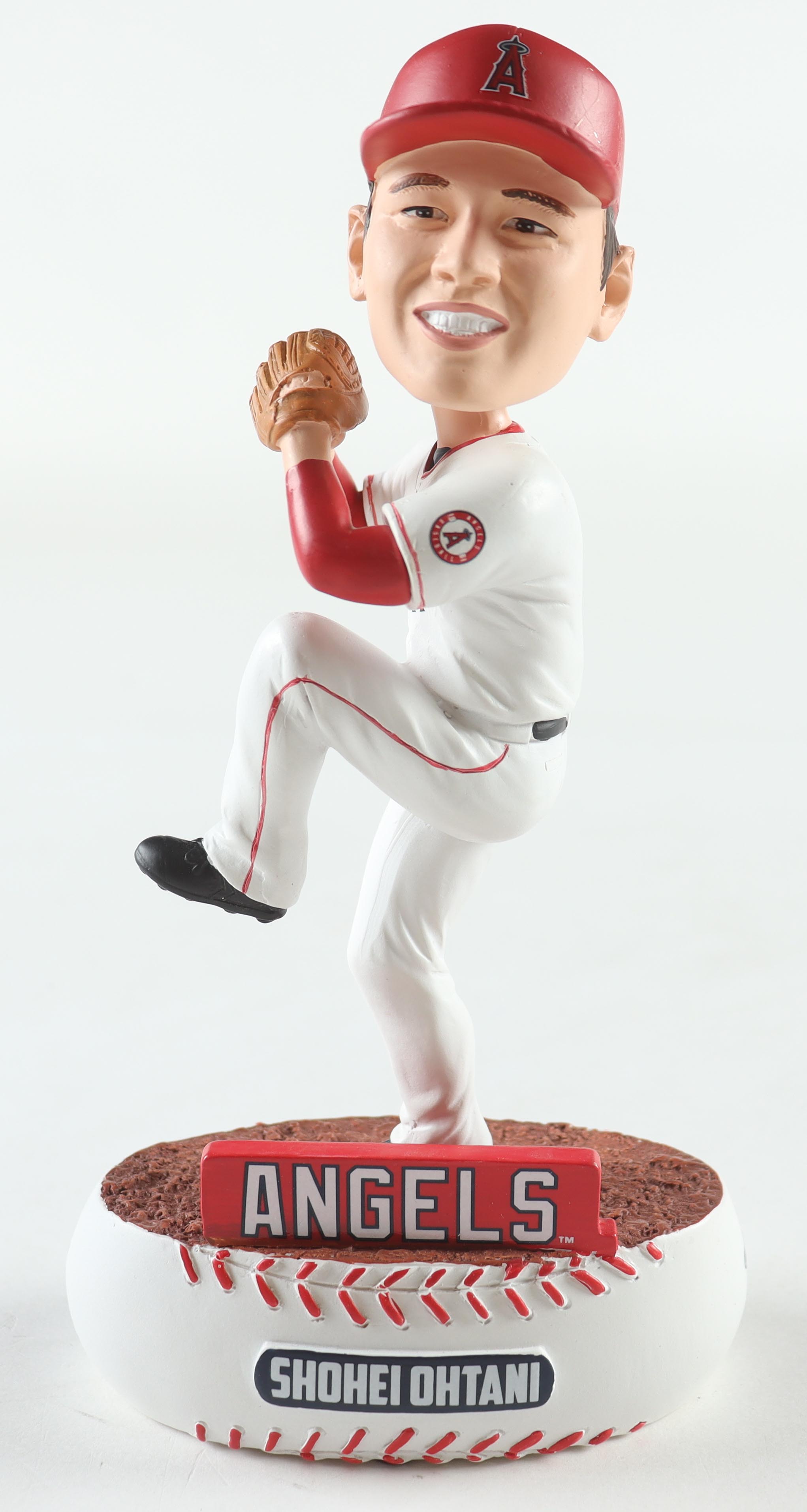 Shohei Ohtani Angels 10" Bobblehead at PristineAuction.com Shohei Ohtani Angels 10" Bobblehead at PristineAuction.com