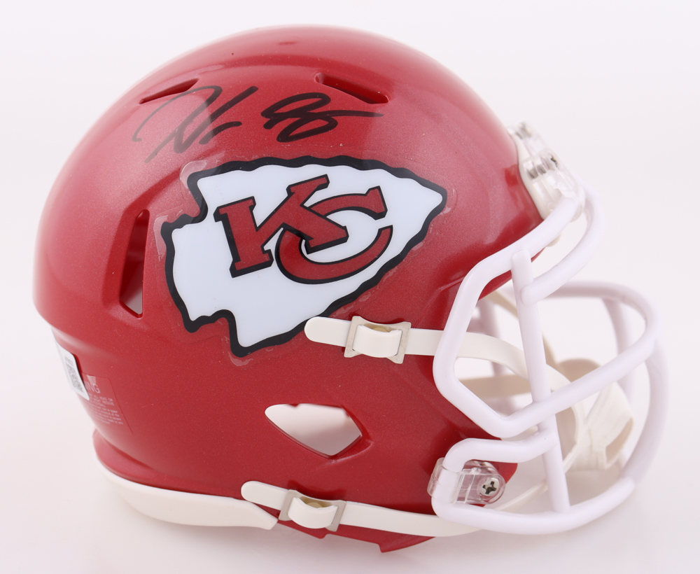 Noah Gray Signed Chiefs Speed Mini Helmet (Beckett) at PristineAuction.com Noah Gray Signed Chiefs Speed Mini Helmet (Beckett) at PristineAuction.com