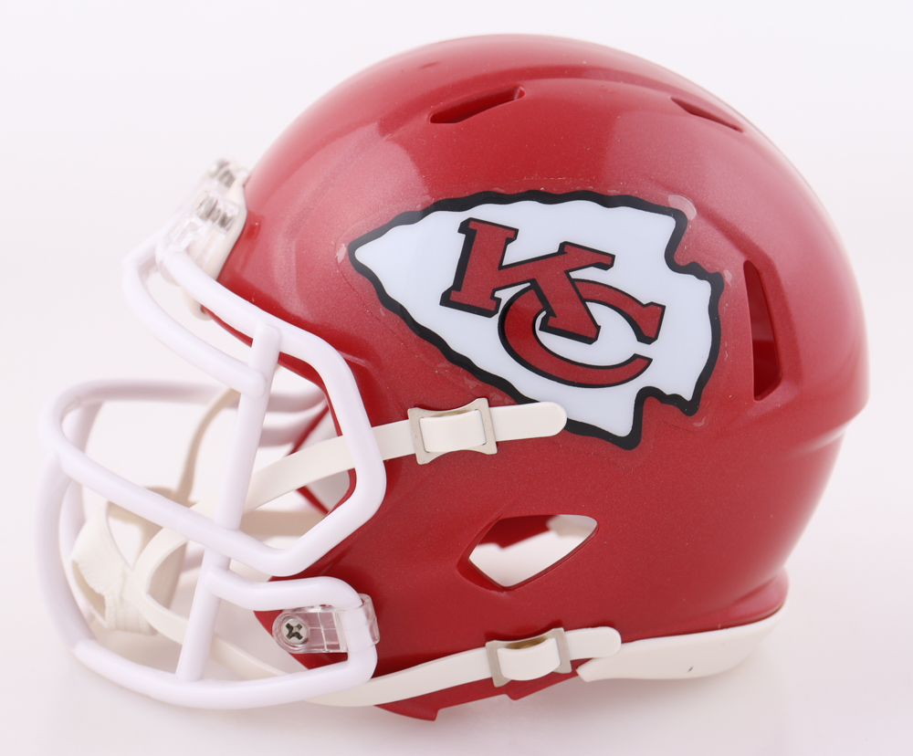 Noah Gray Signed Chiefs Speed Mini Helmet (Beckett) at PristineAuction.com Noah Gray Signed Chiefs Speed Mini Helmet (Beckett) at PristineAuction.com