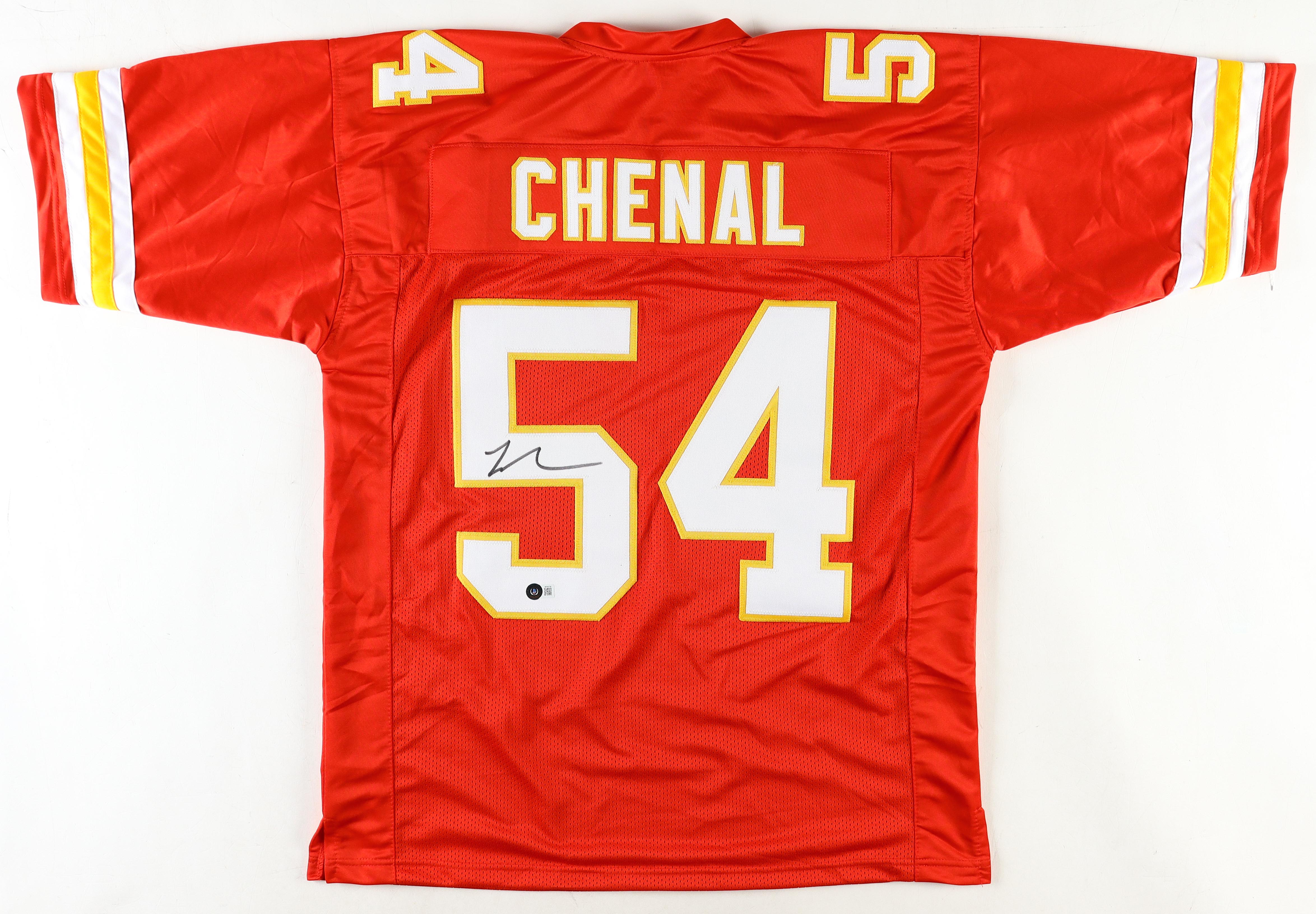 Leo Chenal Signed Jersey (Beckett) at PristineAuction.com Leo Chenal Signed Jersey (Beckett) at PristineAuction.com