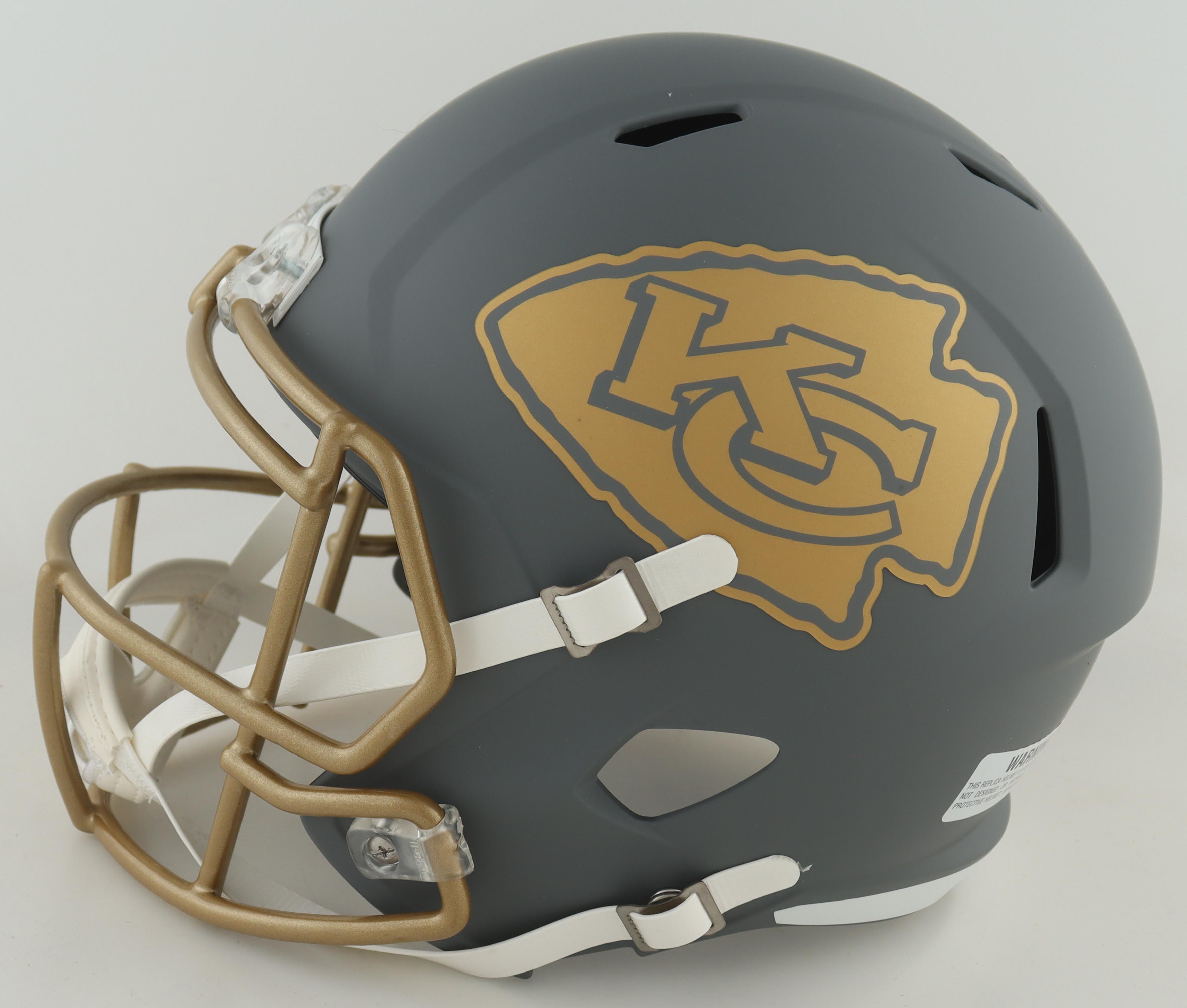 Patrick Mahomes II Signed Chiefs Full-Size Speed Helmet (Beckett) at PristineAuction.com Patrick Mahomes II Signed Chiefs Full-Size Speed Helmet (Beckett) at PristineAuction.com