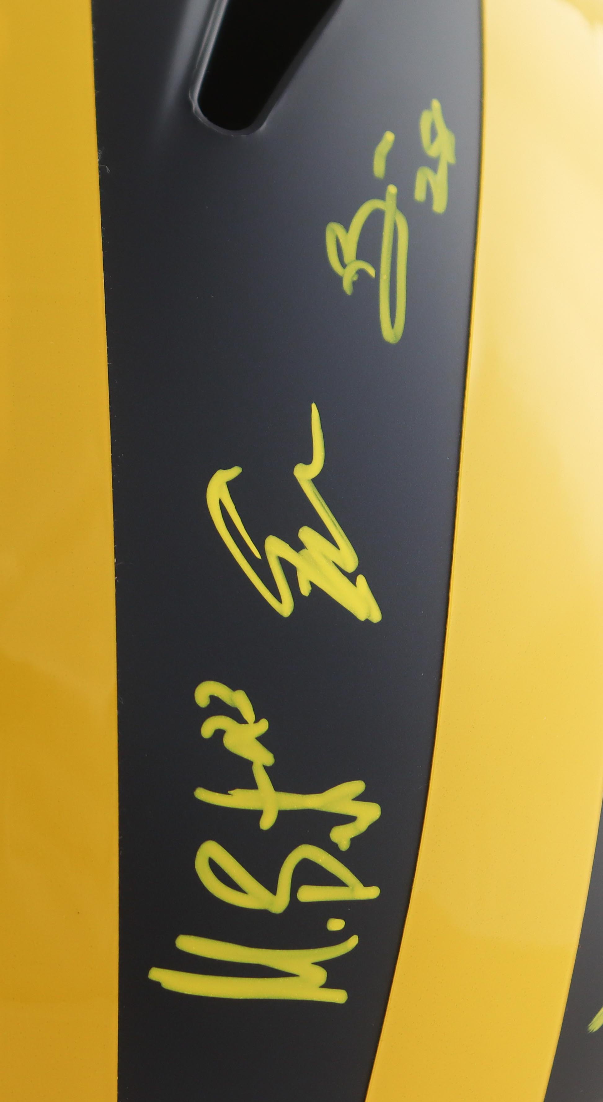 2023 Michigan Wolverines Full-Size Speed Helmet Team-Signed by (19) with J.J. McCarthy, Blake Corum, Roman Wilson, Colston Loveland (Beckett) at PristineAuction.com 2023 Michigan Wolverines Full-Size Speed Helmet Team-Signed by (19) with J.J. McCarthy, Blake Corum, Roman Wilson, Colston Loveland (Beckett) at PristineAuction.com