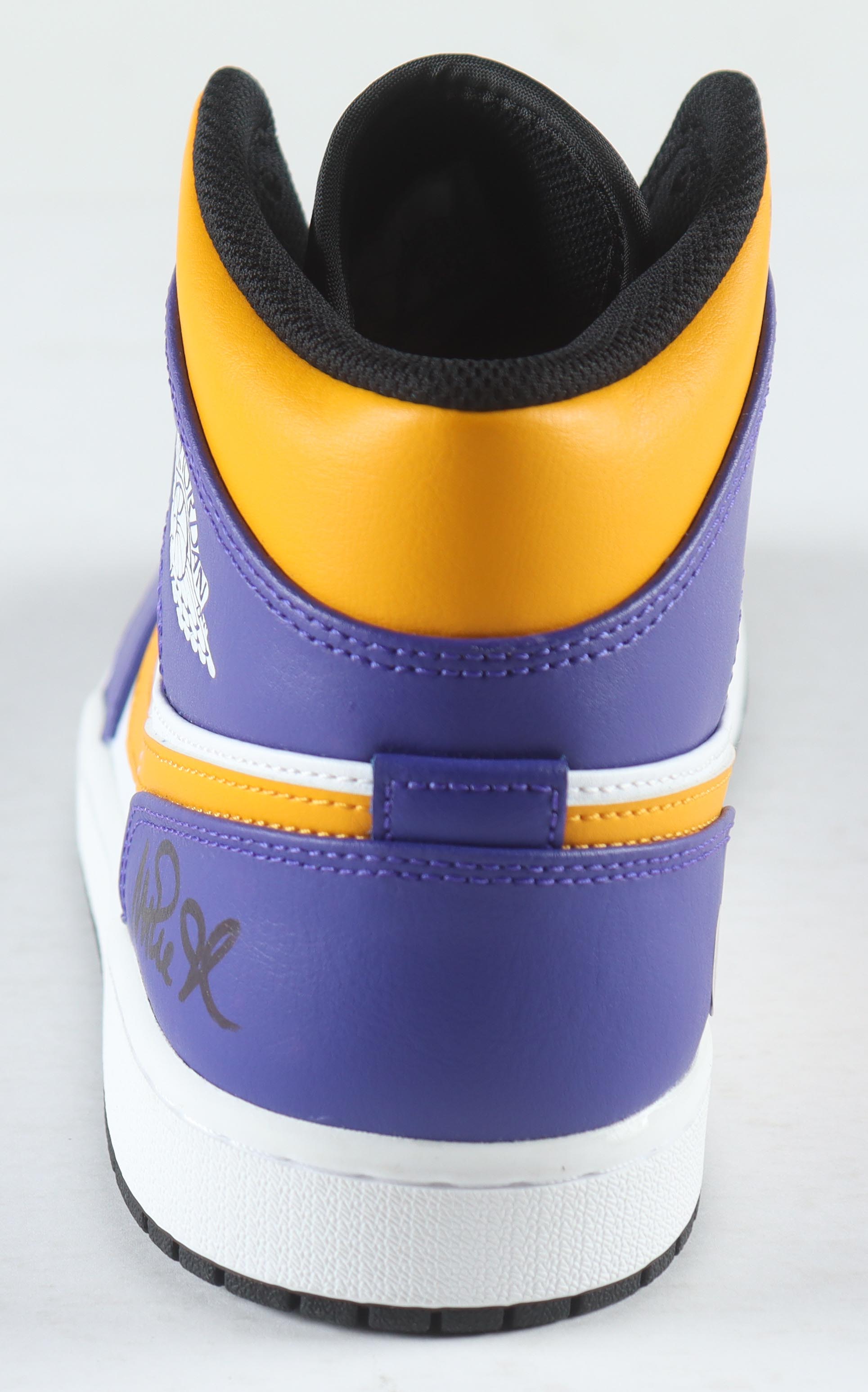 Magic Johnson Signed Nike Air Jordan Lakers Basketball Shoe In Display Case (Beckett) at PristineAuction.com Magic Johnson Signed Nike Air Jordan Lakers Basketball Shoe In Display Case (Beckett) at PristineAuction.com