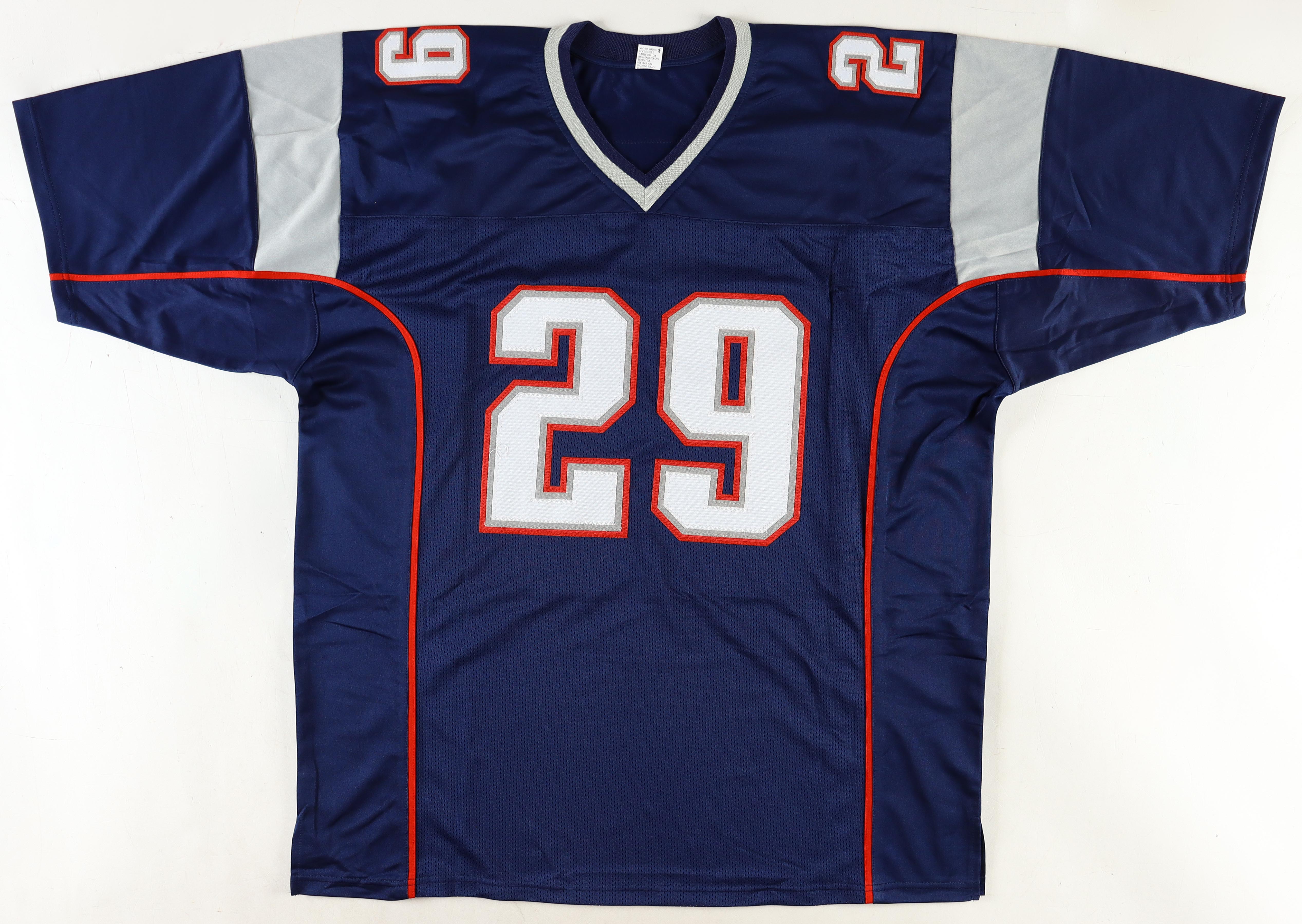 LeGarrette Blount Signed Jersey (JSA) at PristineAuction.com LeGarrette Blount Signed Jersey (JSA) at PristineAuction.com