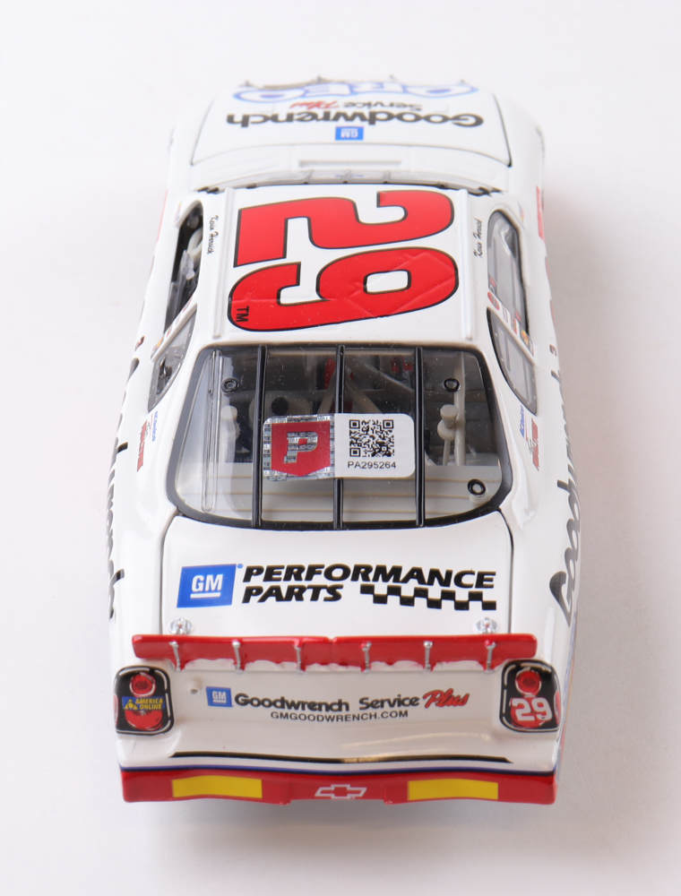 Kevin Harvick Signed LE #29 GM Goodwrench Service OREO Show Car 2001 Monte Carlo 1:24 Die-Cast Car (PA) at PristineAuction.com Kevin Harvick Signed LE #29 GM Goodwrench Service OREO Show Car 2001 Monte Carlo 1:24 Die-Cast Car (PA) at PristineAuction.com