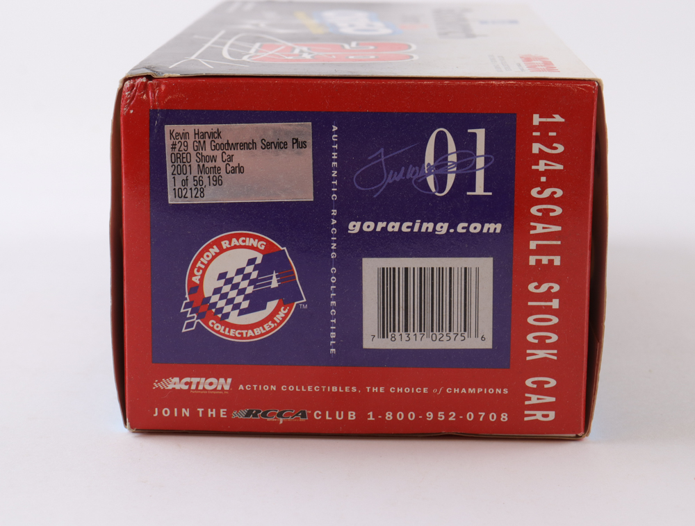 Kevin Harvick Signed LE #29 GM Goodwrench Service OREO Show Car 2001 Monte Carlo 1:24 Die-Cast Car (PA) at PristineAuction.com Kevin Harvick Signed LE #29 GM Goodwrench Service OREO Show Car 2001 Monte Carlo 1:24 Die-Cast Car (PA) at PristineAuction.com
