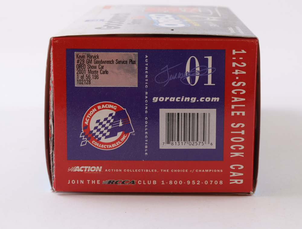 Kevin Harvick Signed LE #29 GM Goodwrench Service OREO Show Car 2001 Monte Carlo 1:24 Die-Cast Car (PA) at PristineAuction.com Kevin Harvick Signed LE #29 GM Goodwrench Service OREO Show Car 2001 Monte Carlo 1:24 Die-Cast Car (PA) at PristineAuction.com