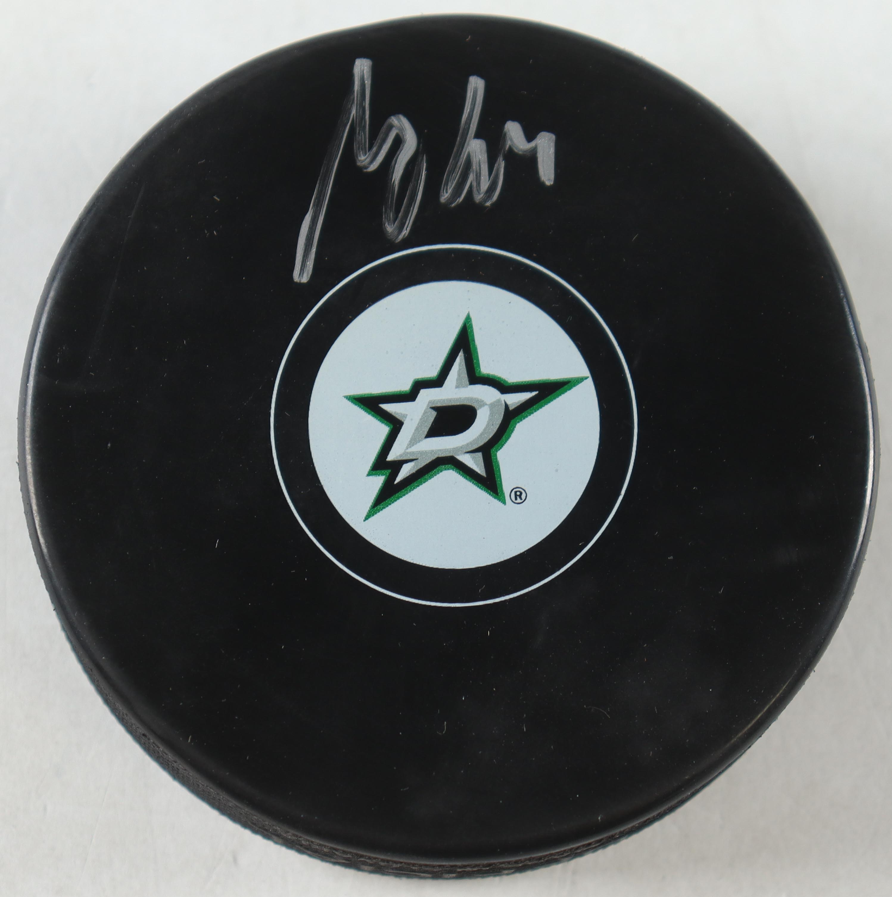 Miro Heiskanen Signed Stars Logo Hockey Puck (Beckett) at PristineAuction.com Miro Heiskanen Signed Stars Logo Hockey Puck (Beckett) at PristineAuction.com