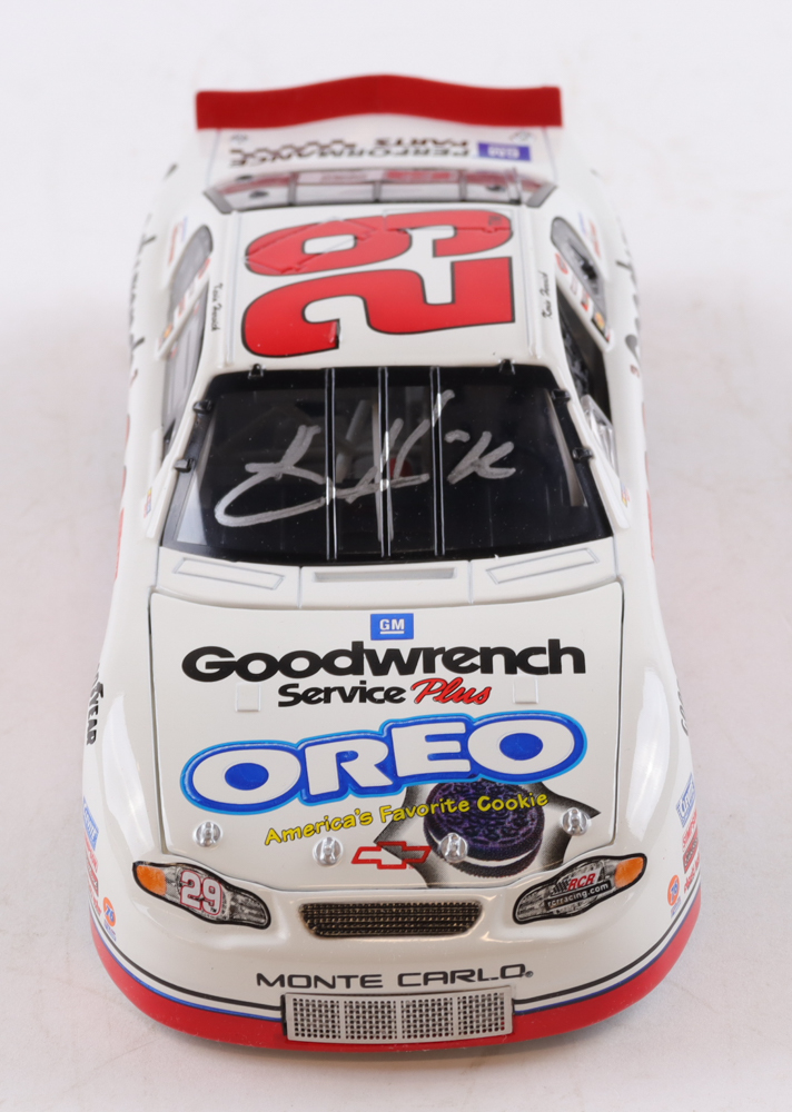 Kevin Harvick Signed LE #29 GM Goodwrench Service OREO Show Car 2001 Monte Carlo 1:24 Die-Cast Car (PA) at PristineAuction.com Kevin Harvick Signed LE #29 GM Goodwrench Service OREO Show Car 2001 Monte Carlo 1:24 Die-Cast Car (PA) at PristineAuction.com