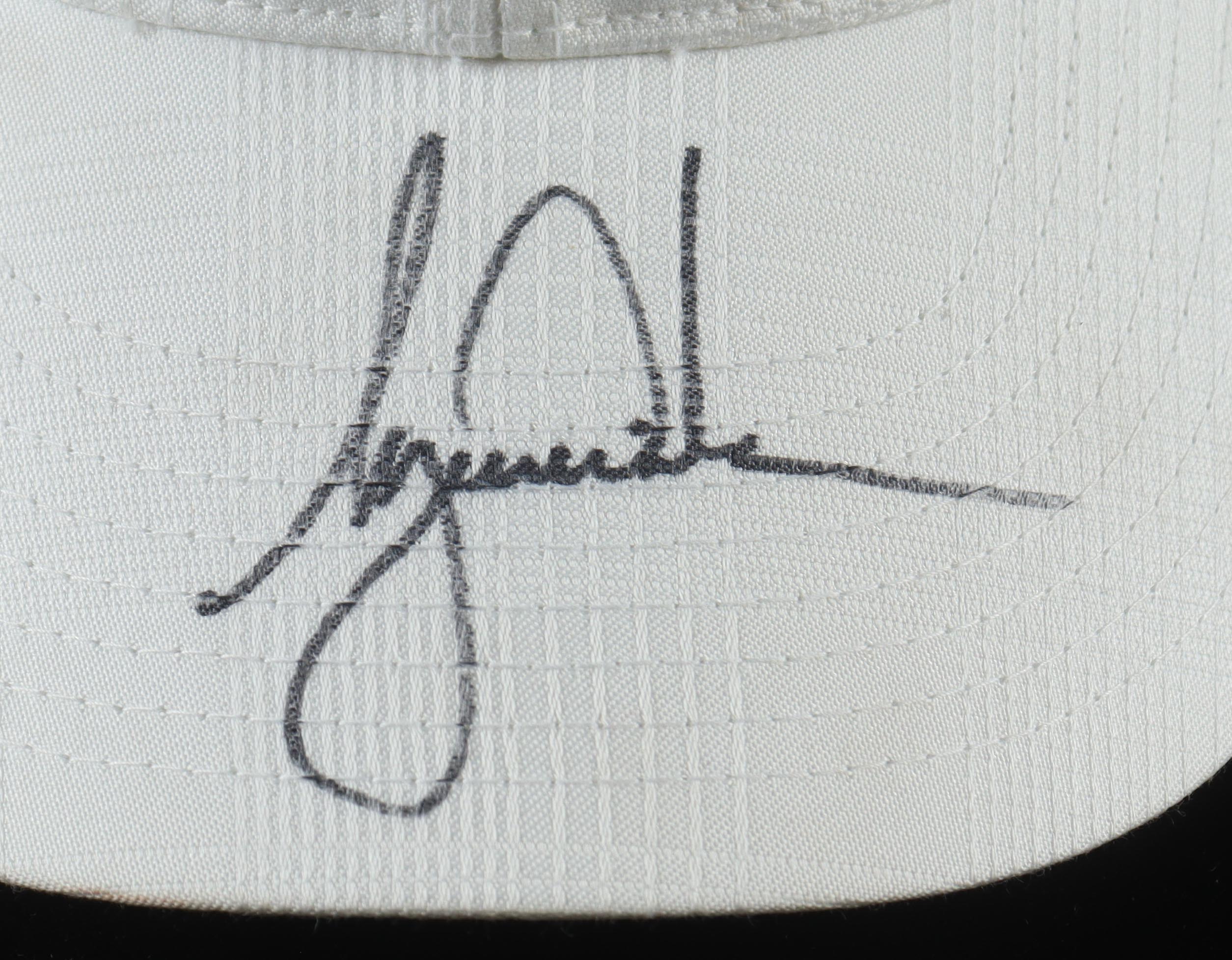 Tiger Woods Signed Nike Player Model Hat (JSA) at PristineAuction.com Tiger Woods Signed Nike Player Model Hat (JSA) at PristineAuction.com