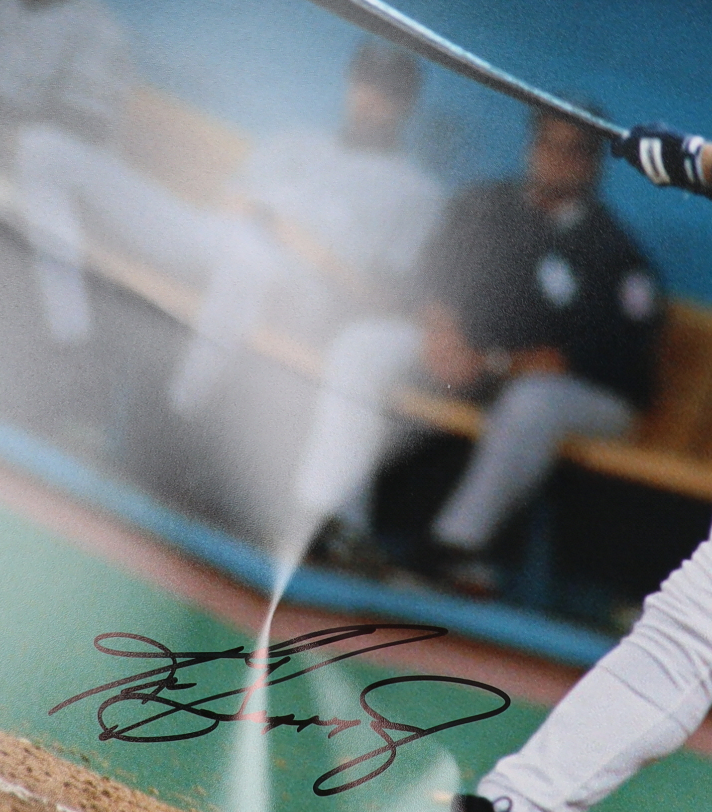 Ken Griffey Jr. Signed Mariners 16x20 Photo (Fanatics & MLB) at PristineAuction.com Ken Griffey Jr. Signed Mariners 16x20 Photo (Fanatics & MLB) at PristineAuction.com