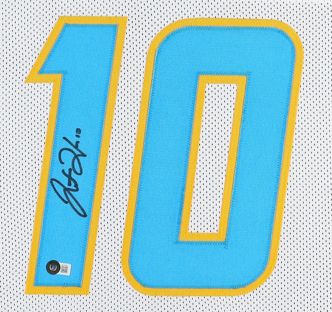 Justin Herbert Signed Custom Framed Jersey Display (Beckett) at PristineAuction.com Justin Herbert Signed Custom Framed Jersey Display (Beckett) at PristineAuction.com