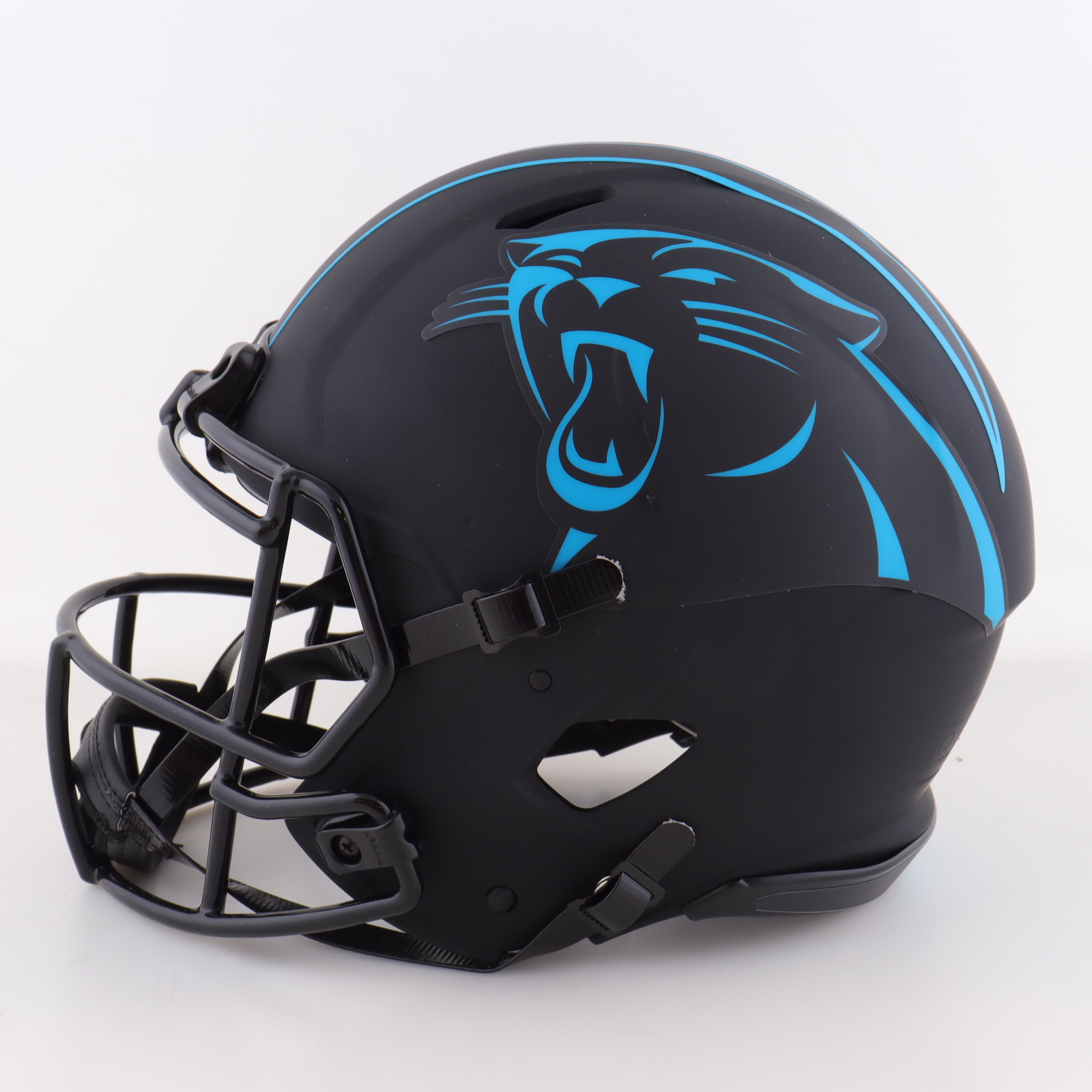 Christian McCaffrey Signed Panthers Full-Size On-Field Authentic Eclipse Alternate Speed Helmet (Beckett) at PristineAuction.com Christian McCaffrey Signed Panthers Full-Size On-Field Authentic Eclipse Alternate Speed Helmet (Beckett) at PristineAuction.com