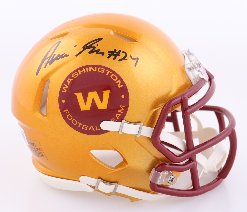 Antonio Gibson Signed Washington Flash Alternate Speed Mini Helmet (Beckett) at PristineAuction.com Antonio Gibson Signed Washington Flash Alternate Speed Mini Helmet (Beckett) at PristineAuction.com