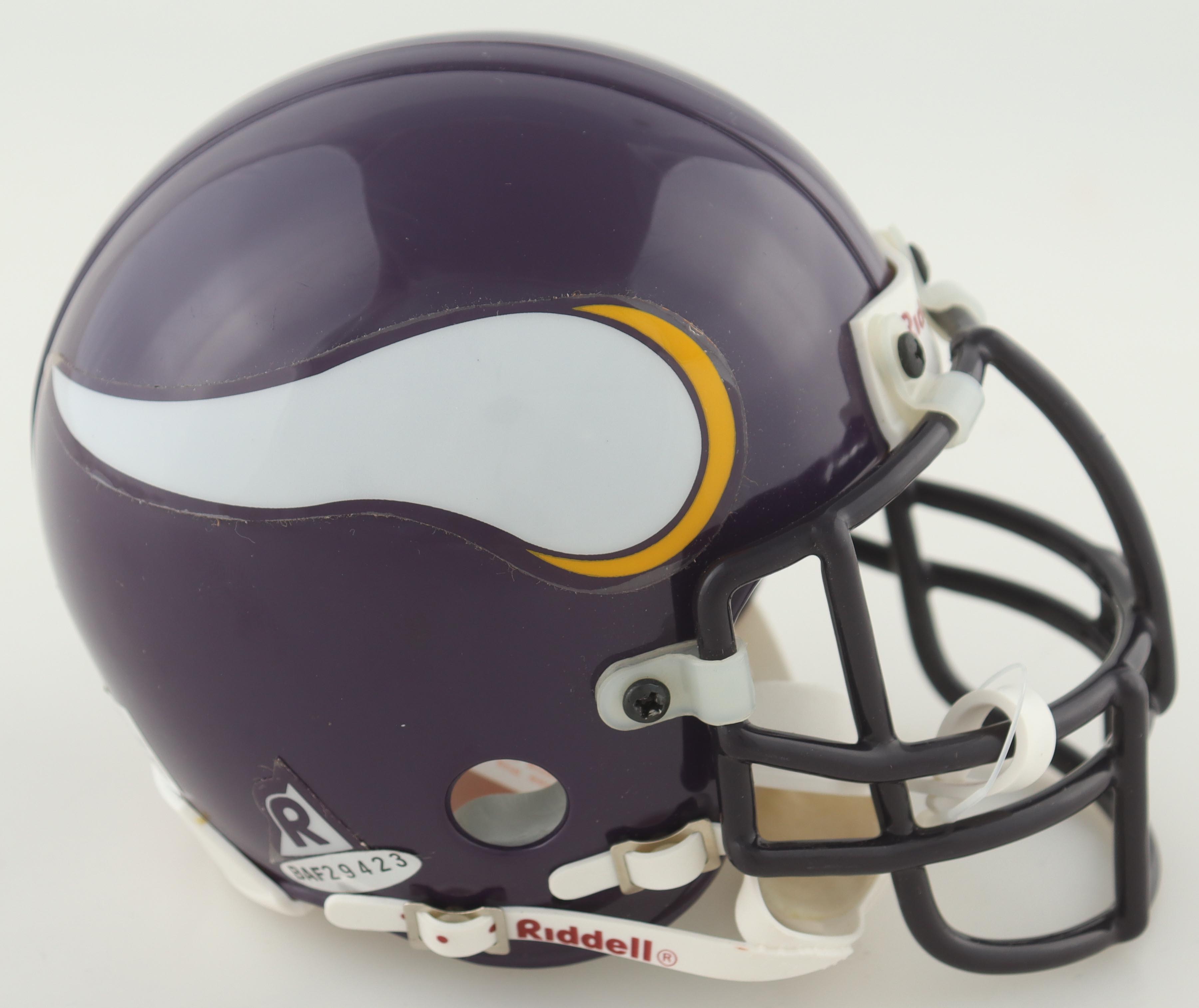 Randy Moss Signed Vikings Mini Helmet (UDA) at PristineAuction.com Randy Moss Signed Vikings Mini Helmet (UDA) at PristineAuction.com