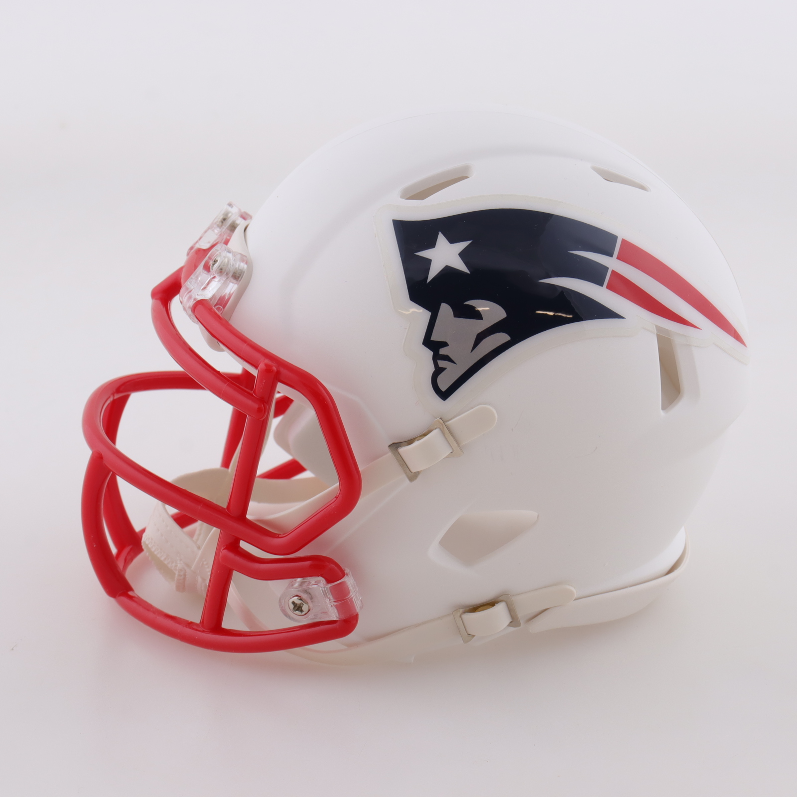 Jarrett Stidham Signed Patriots Flat White Collection Speed Mini Helmet (PSA) at PristineAuction.com Jarrett Stidham Signed Patriots Flat White Collection Speed Mini Helmet (PSA) at PristineAuction.com
