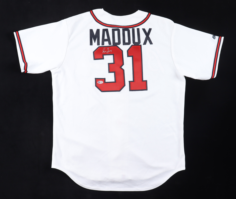 Greg Maddux Signed Braves Jersey (Beckett) at PristineAuction.com Greg Maddux Signed Braves Jersey (Beckett) at PristineAuction.com