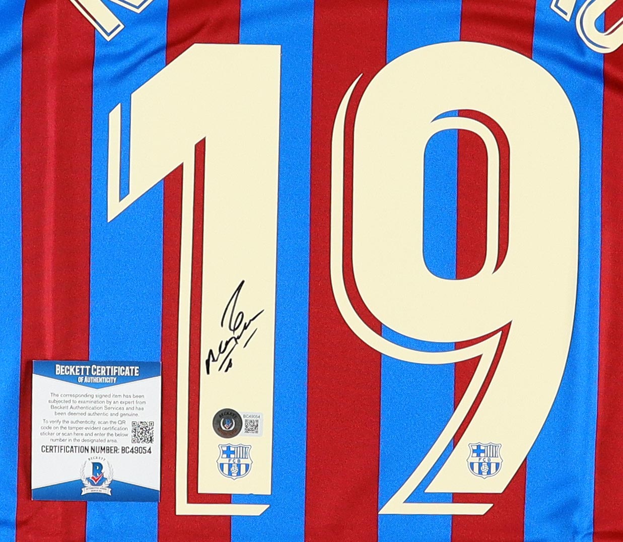 Kun Aguero Signed Jersey (Beckett) at PristineAuction.com Kun Aguero Signed Jersey (Beckett) at PristineAuction.com