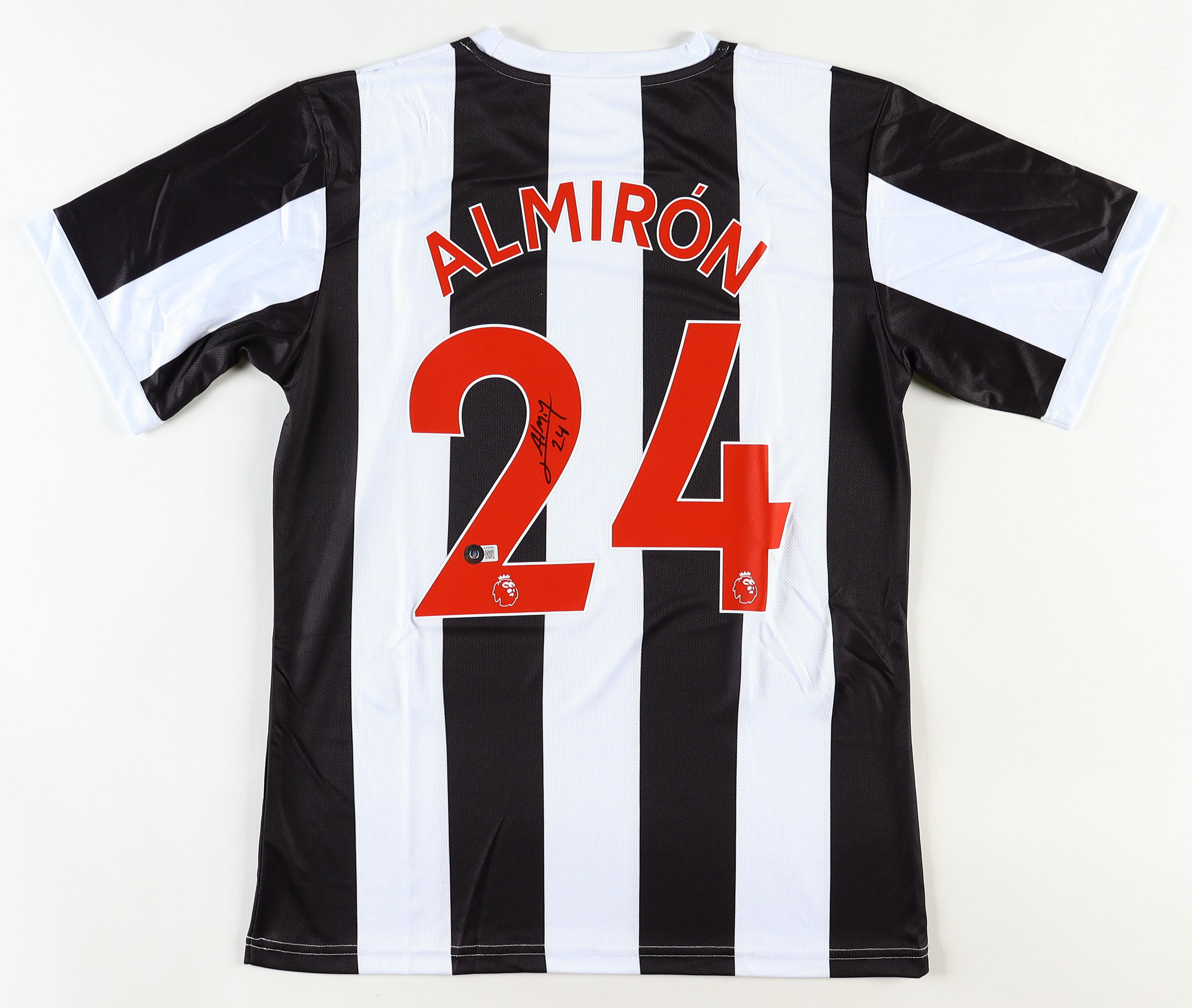 Miguel Almiron Signed Jersey (Beckett) at PristineAuction.com Miguel Almiron Signed Jersey (Beckett) at PristineAuction.com