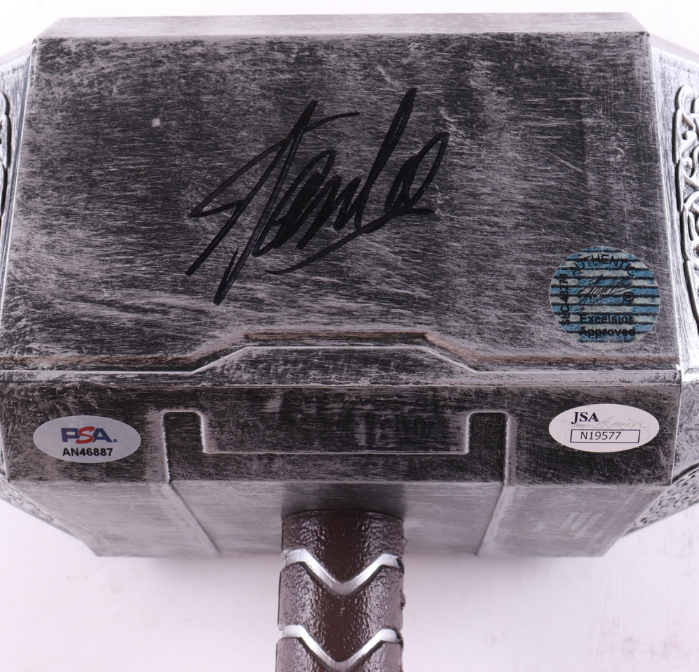 Stan Lee Signed "Thor" Mjolnir Hammer (JSA, PSA & Lee) at PristineAuction.com Stan Lee Signed "Thor" Mjolnir Hammer (JSA, PSA & Lee) at PristineAuction.com