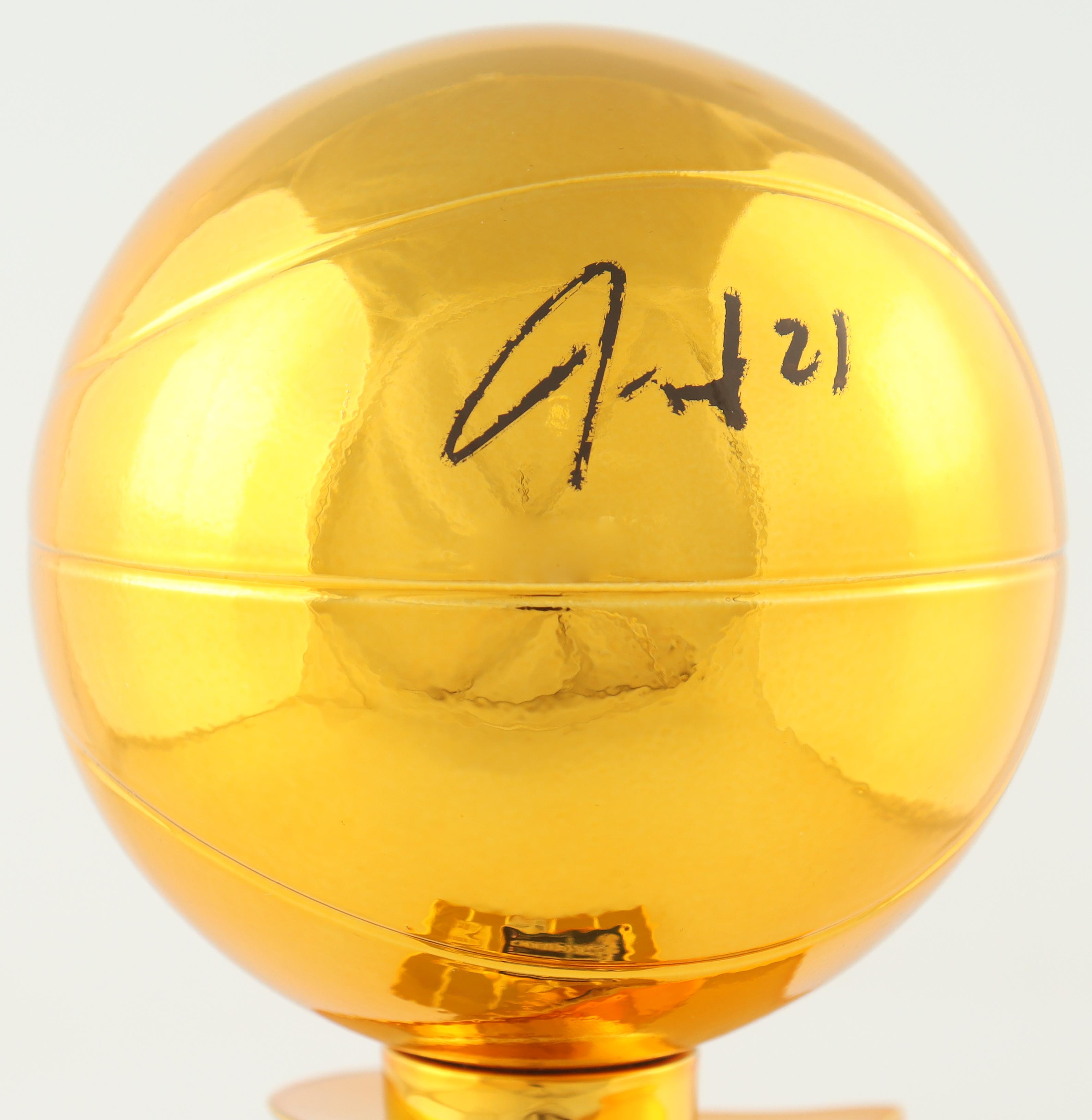 Jrue Holiday Signed Bucks Replica NBA Championship Trophy (Fanatics) at PristineAuction.com Jrue Holiday Signed Bucks Replica NBA Championship Trophy (Fanatics) at PristineAuction.com