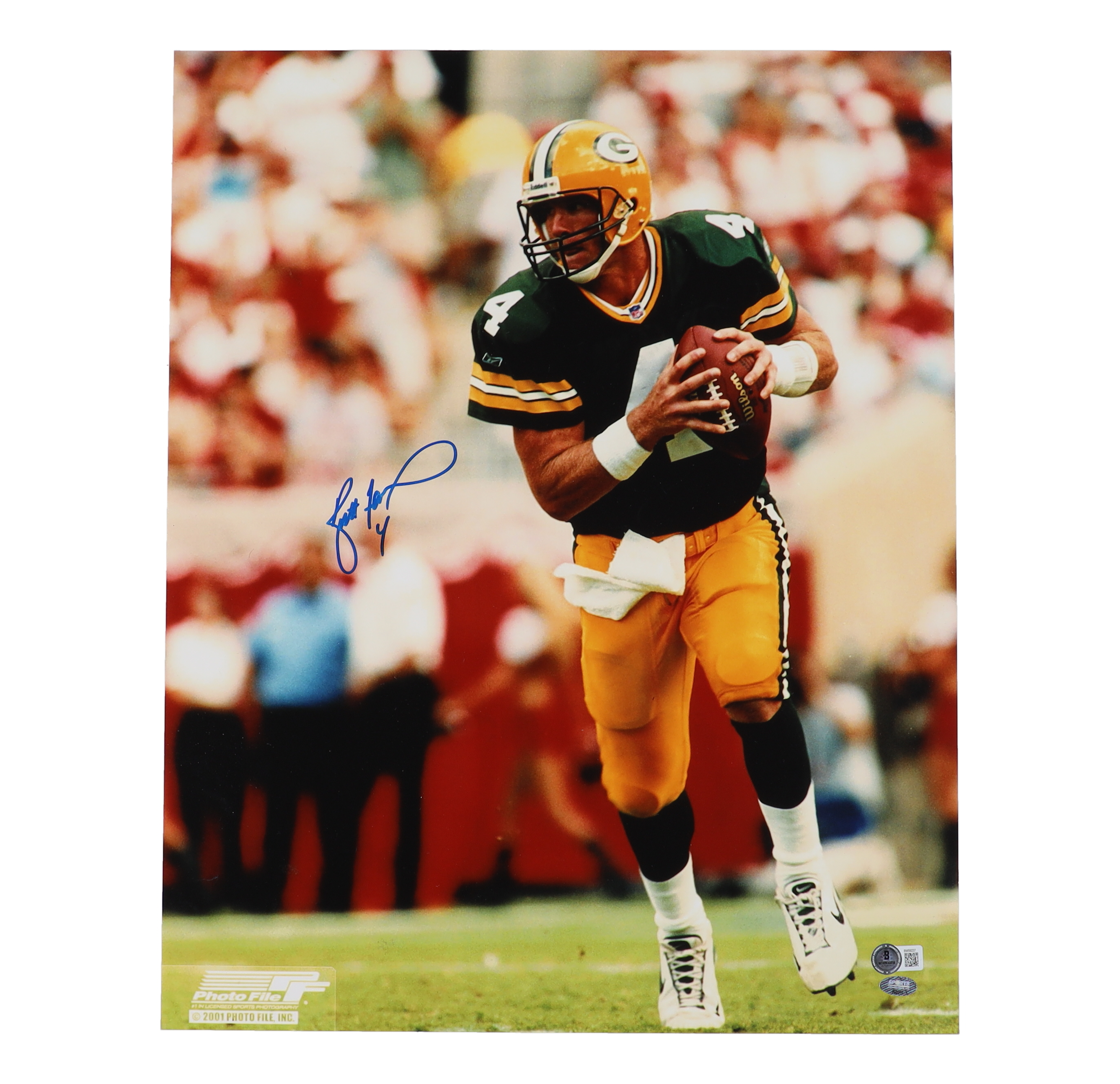 Brett Favre Signed Packers 16x20 Photo (Beckett) at PristineAuction.com Brett Favre Signed Packers 16x20 Photo (Beckett) at PristineAuction.com