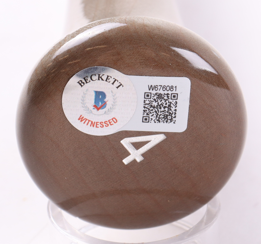 Francisco Alvarez Signed Marucci Player Pro Model Baseball Bat Inscribed "MLB Debut 9-30-22" (Beckett) at PristineAuction.com Francisco Alvarez Signed Marucci Player Pro Model Baseball Bat Inscribed "MLB Debut 9-30-22" (Beckett) at PristineAuction.com