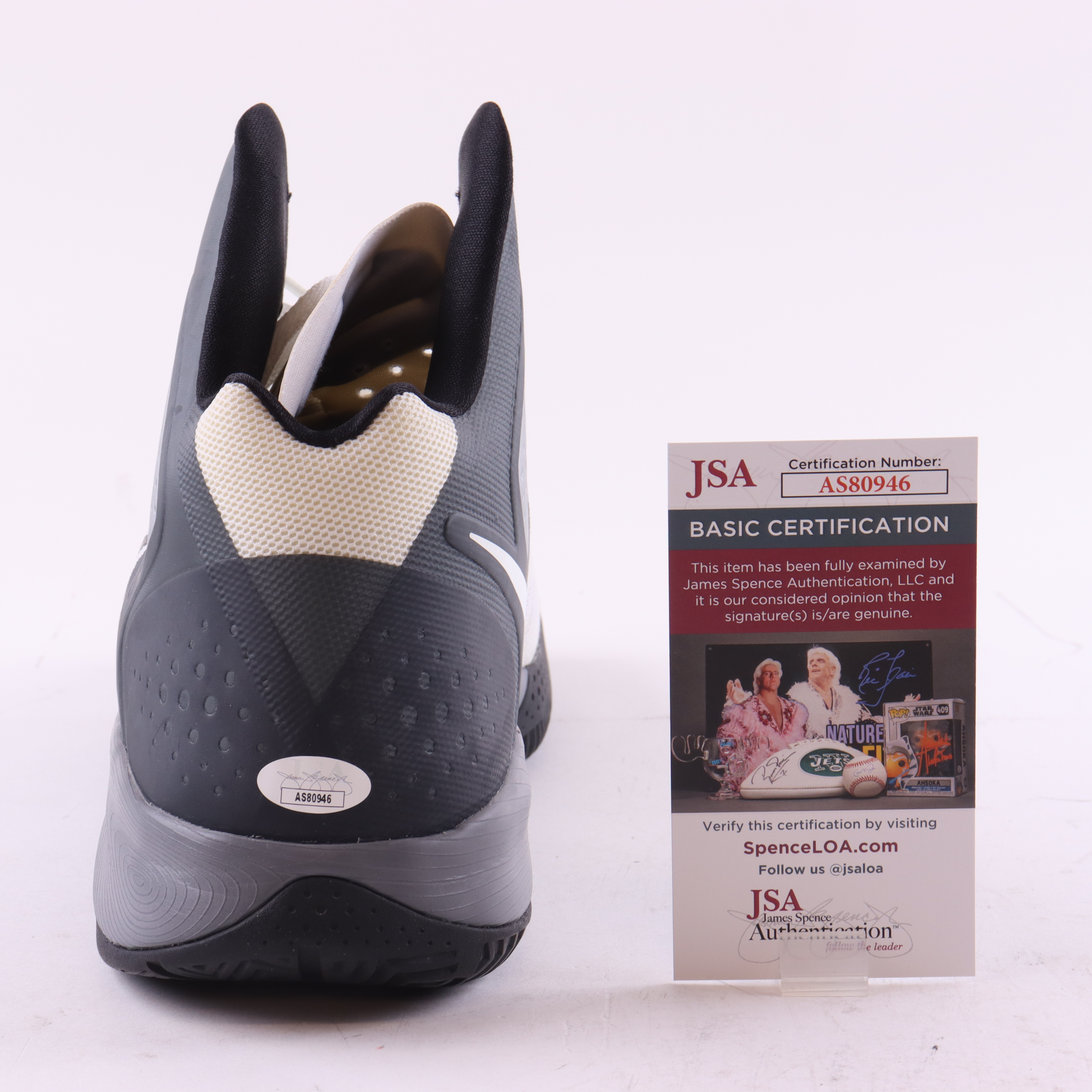 Kevin Love Signed Pair Of Nike Basketball Shoes (JSA) at PristineAuction.com Kevin Love Signed Pair Of Nike Basketball Shoes (JSA) at PristineAuction.com